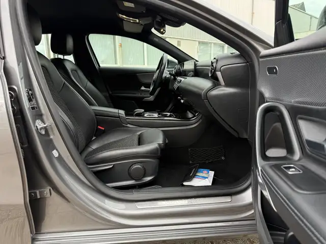Mercedes-Benz A-Class view 17