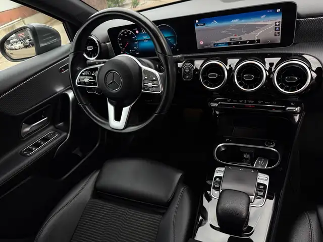 Mercedes-Benz A-Class view 19