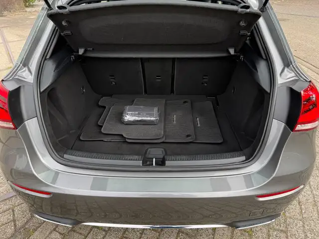 Mercedes-Benz A-Class view 22