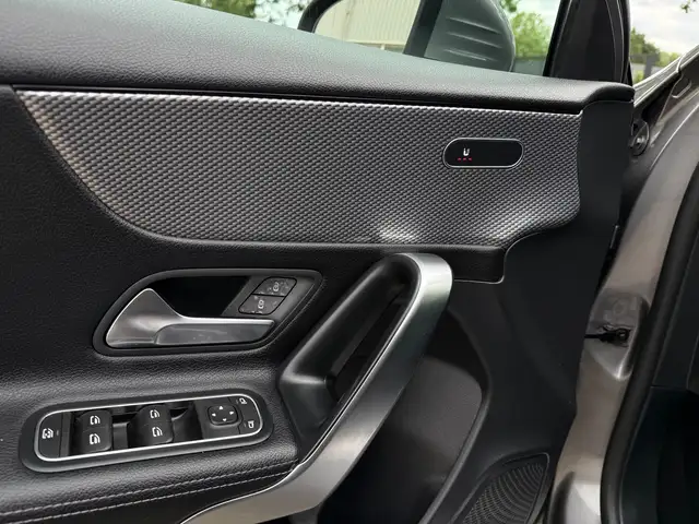 Mercedes-Benz A-Class view 15