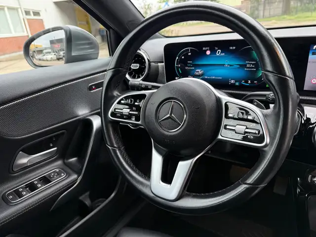 Mercedes-Benz A-Class view 20