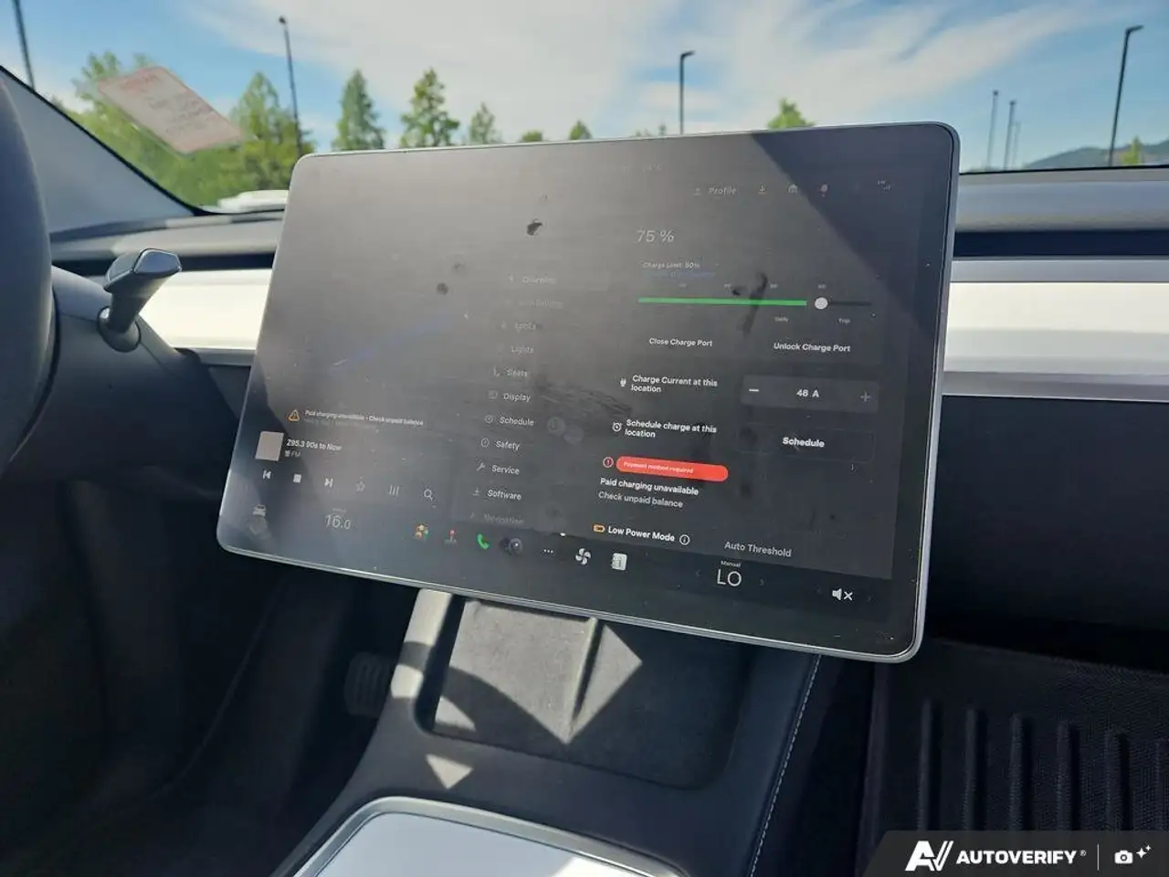 Tesla Model Y снимка Tesla Model Y