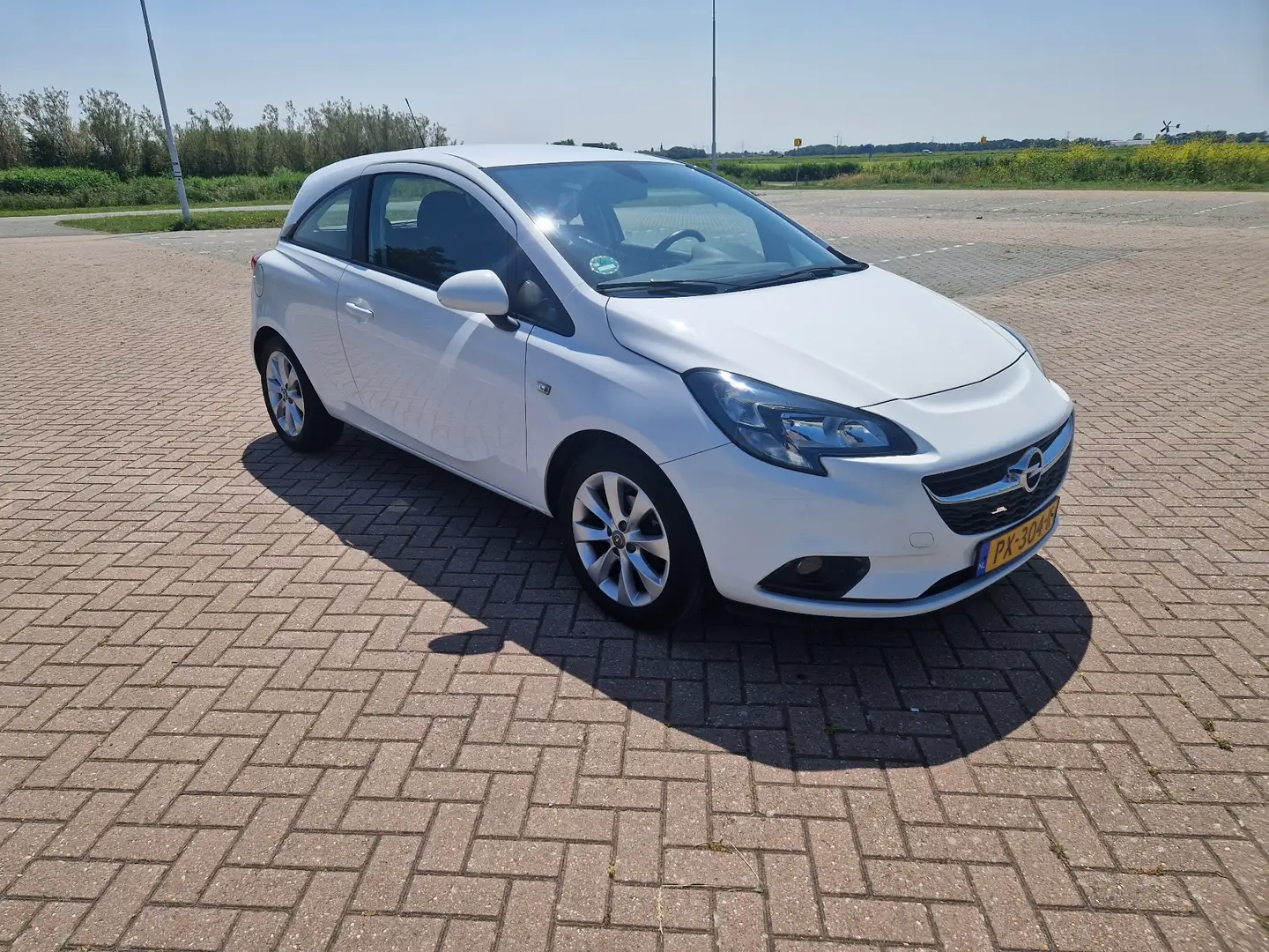 Opel Corsa-e 1.4 Edition Wit - 2