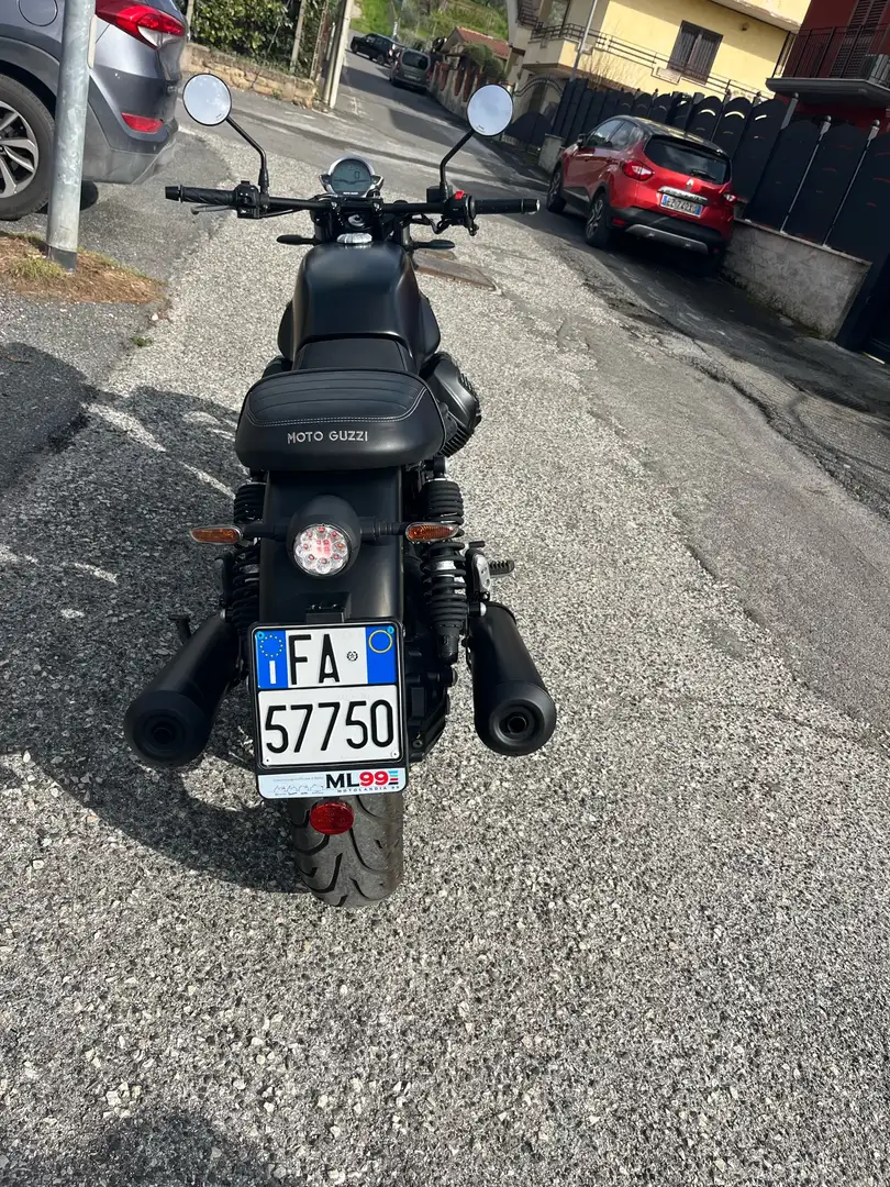Moto Guzzi V 7 V7 Stone Nero - 2