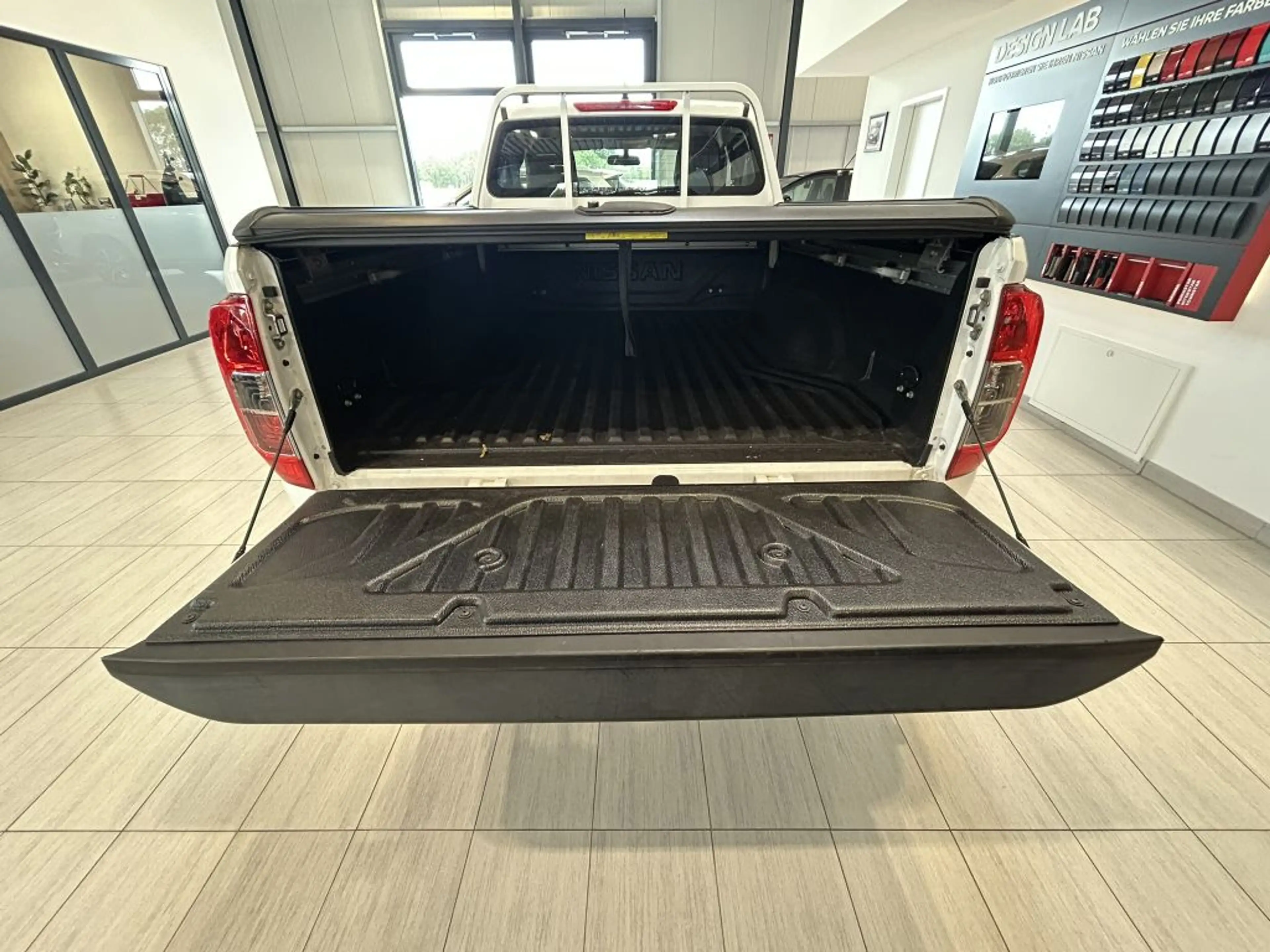 Nissan Navara KC 4x4 S&S Visia — photo 10