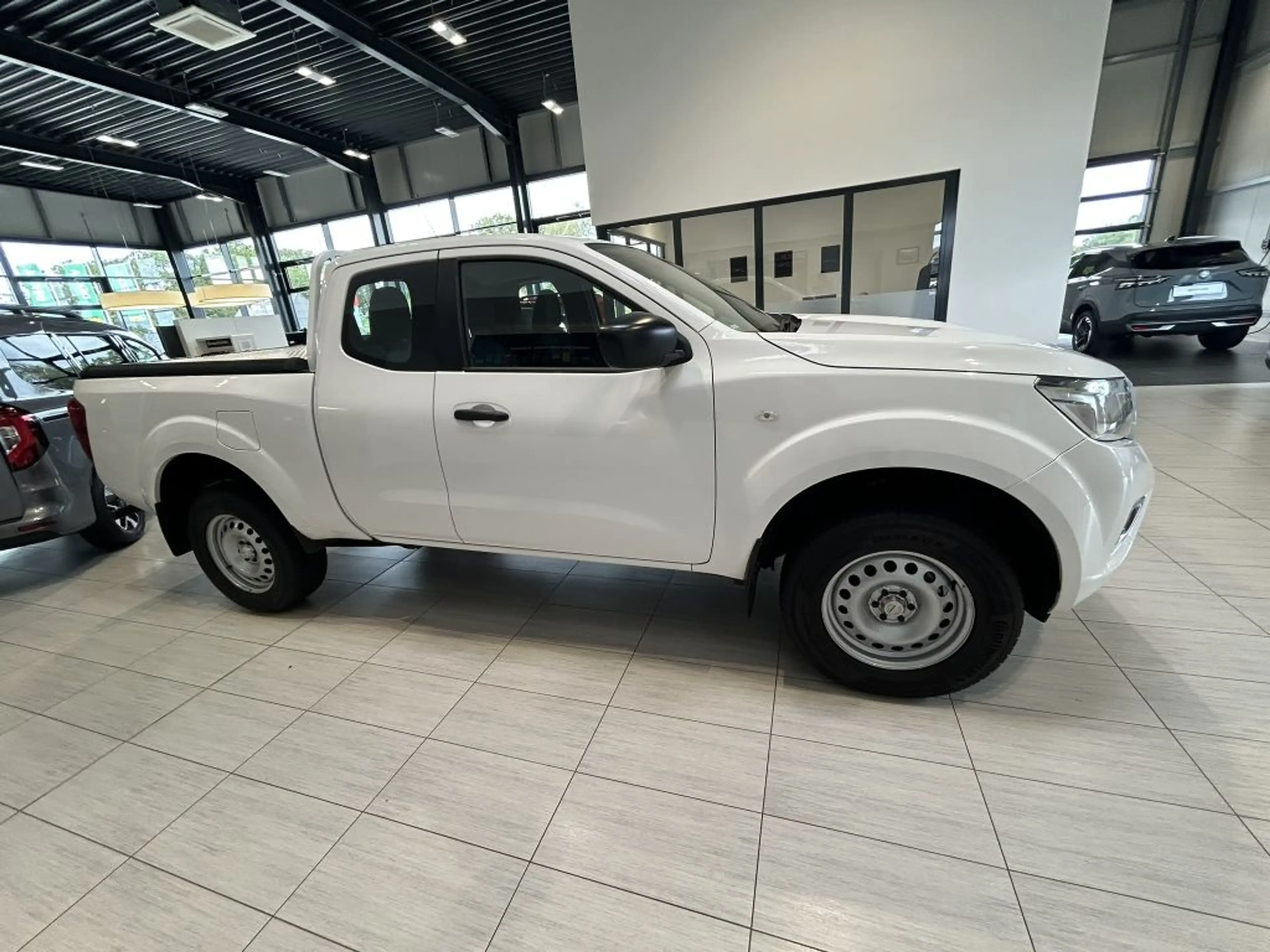 Nissan Navara KC 4x4 S&S Visia — photo 7