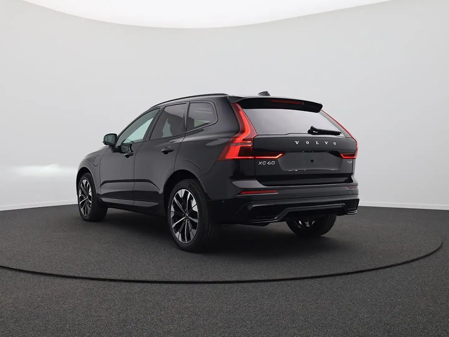 Volvo XC60 T6 Ultra AWD PHEV 350PS Automatik FACELIFT elek... Schwarz - 2