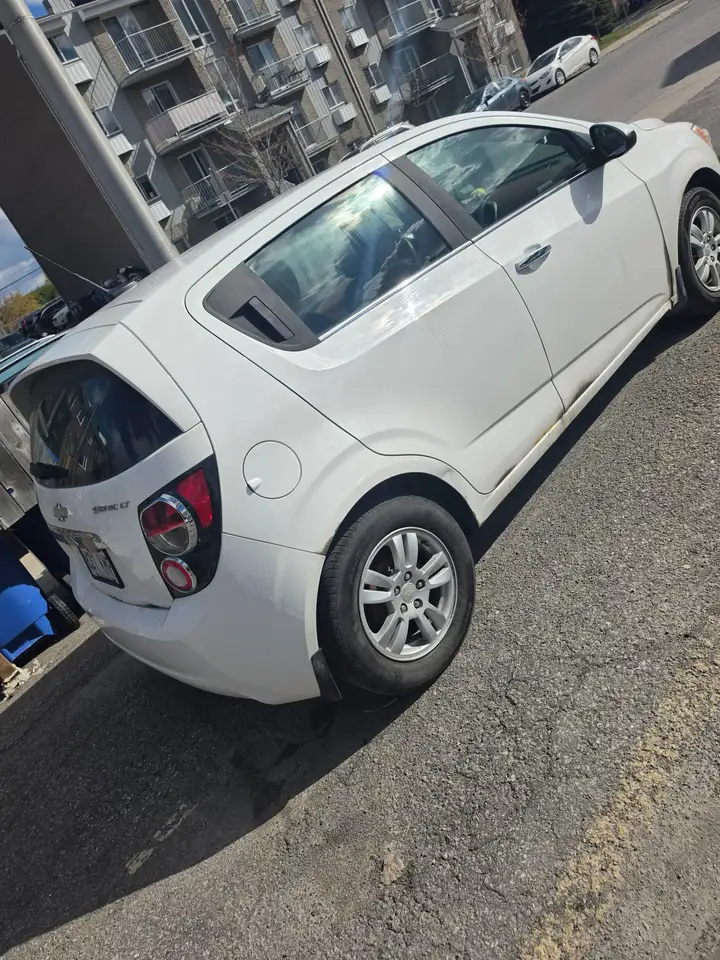 Chevrolet Sonic снимка Chevrolet Sonic