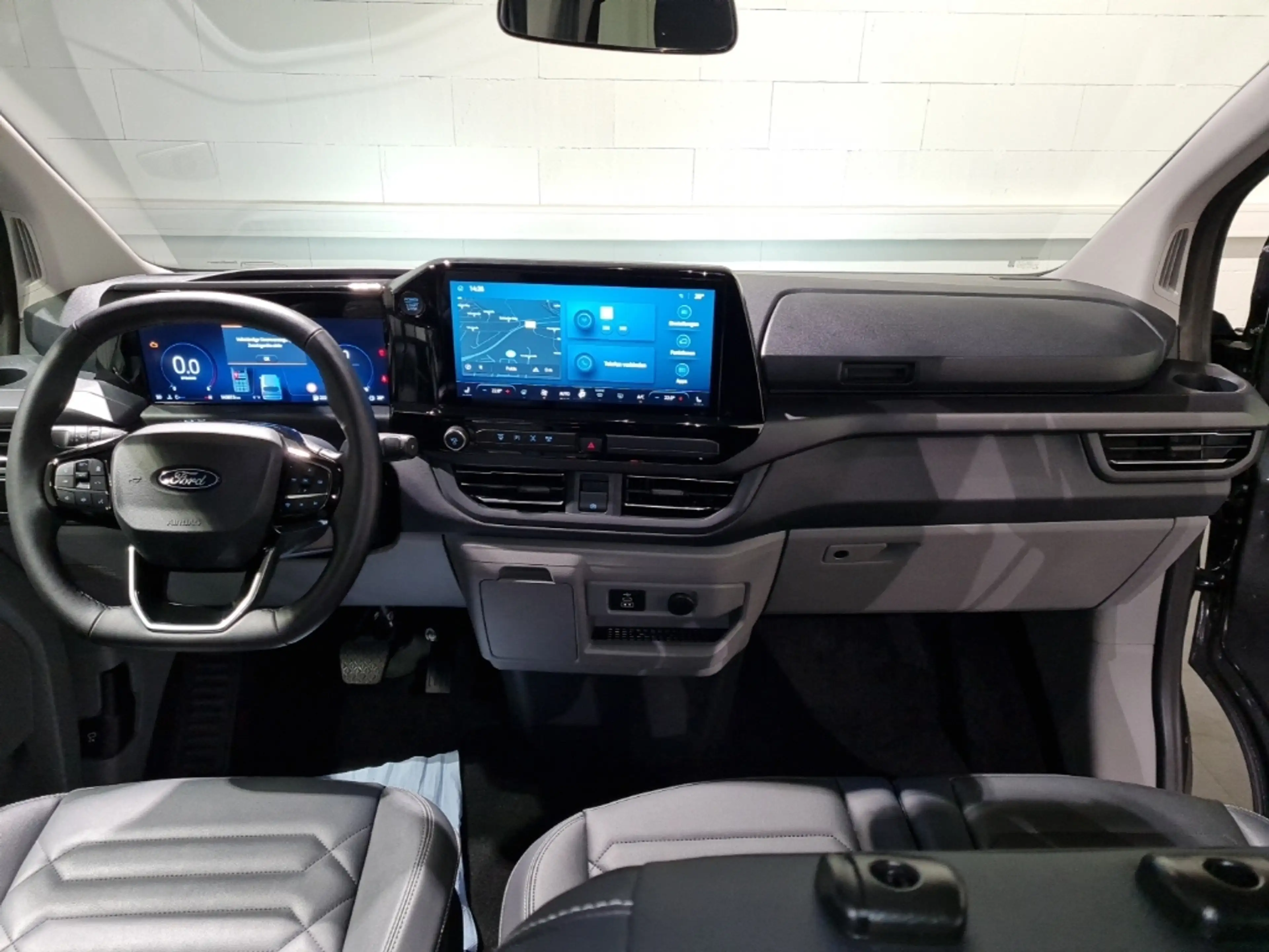Ford Tourneo Custom 320L2 Titanium*AUTO*AHK*-39%* — photo 5