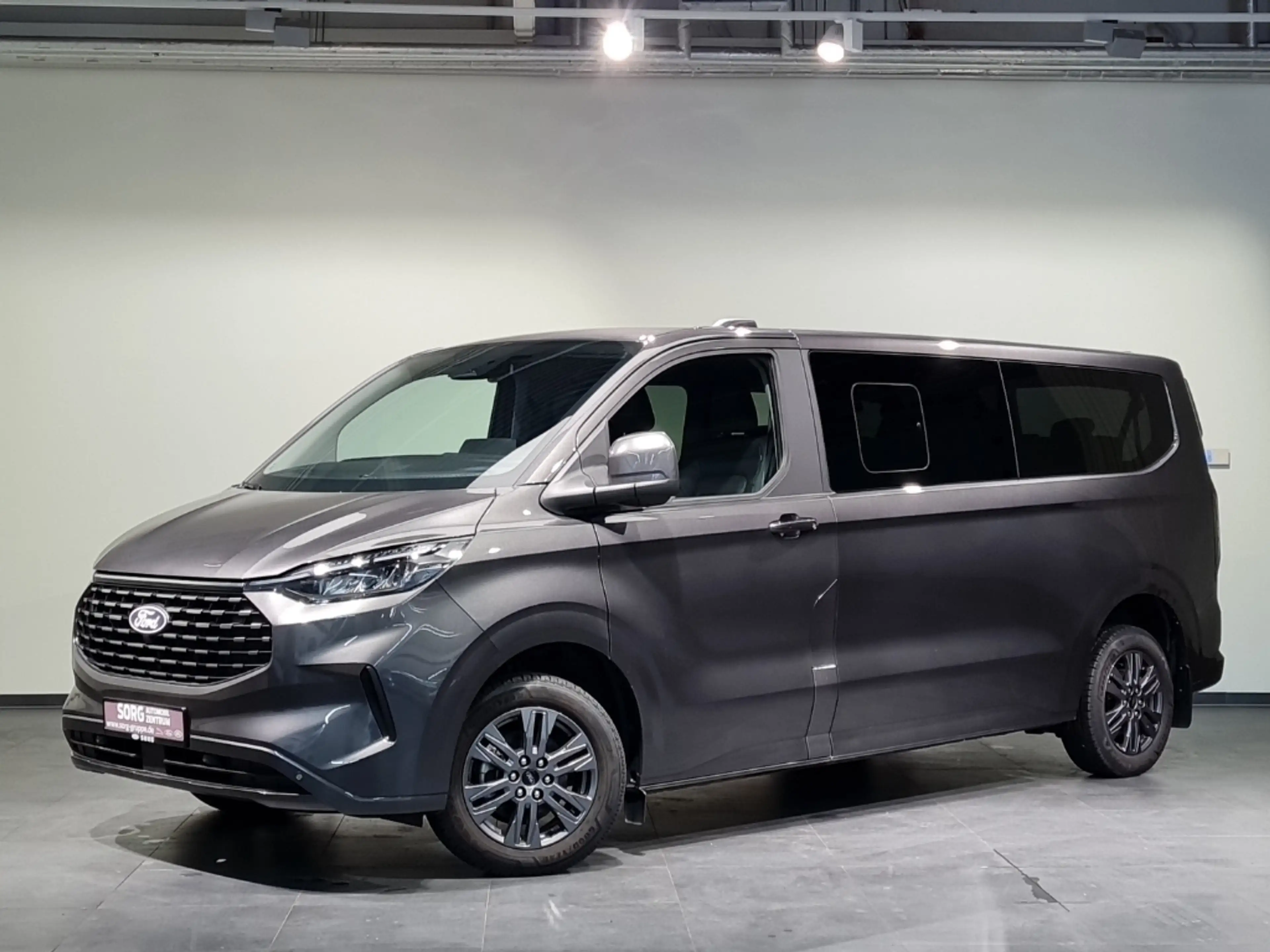 Ford Tourneo Custom 320L2 Titanium*AUTO*AHK*-39%* — photo 2
