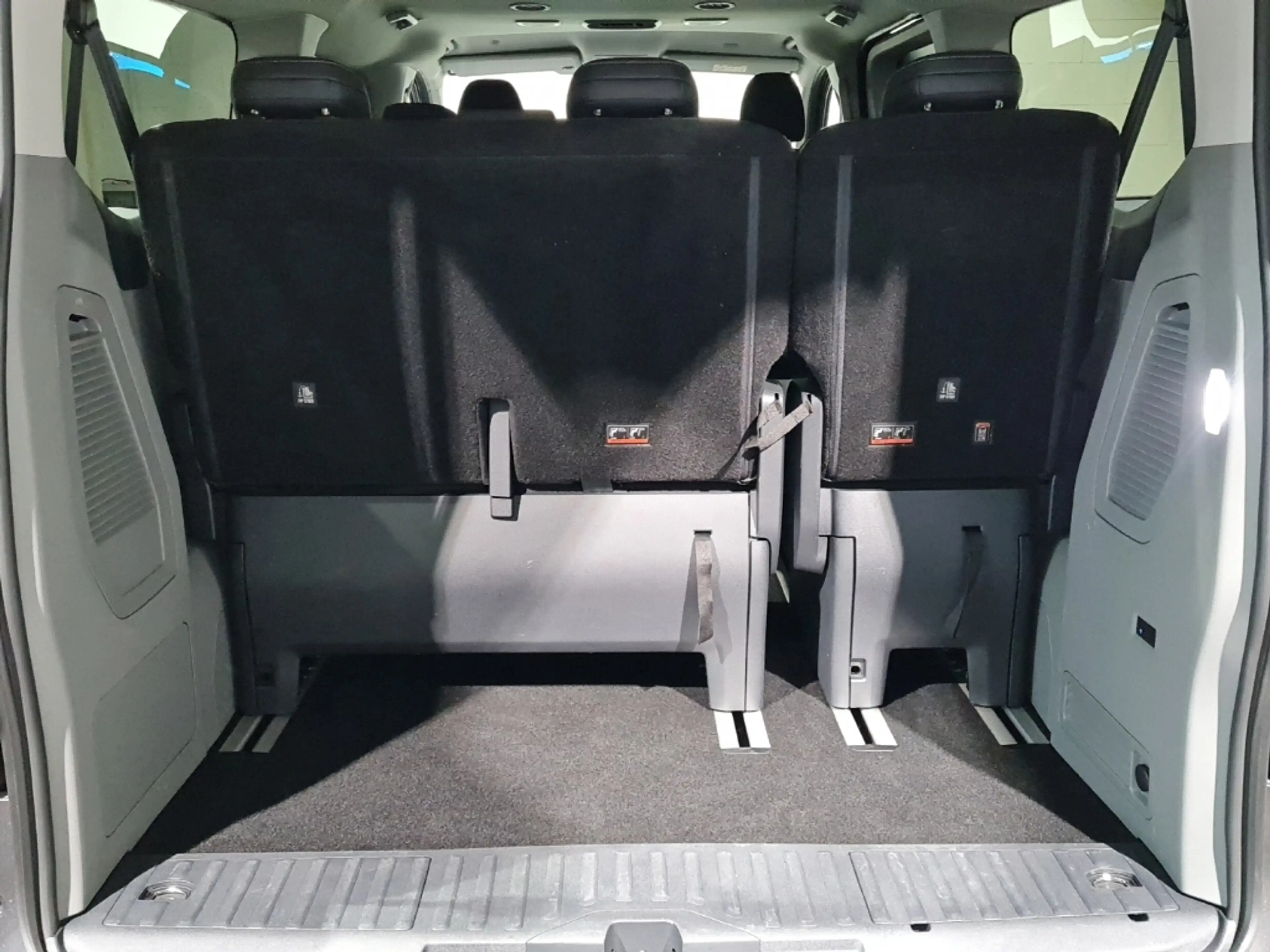 Ford Tourneo Custom 320L2 Titanium*AUTO*AHK*-39%* — photo 9