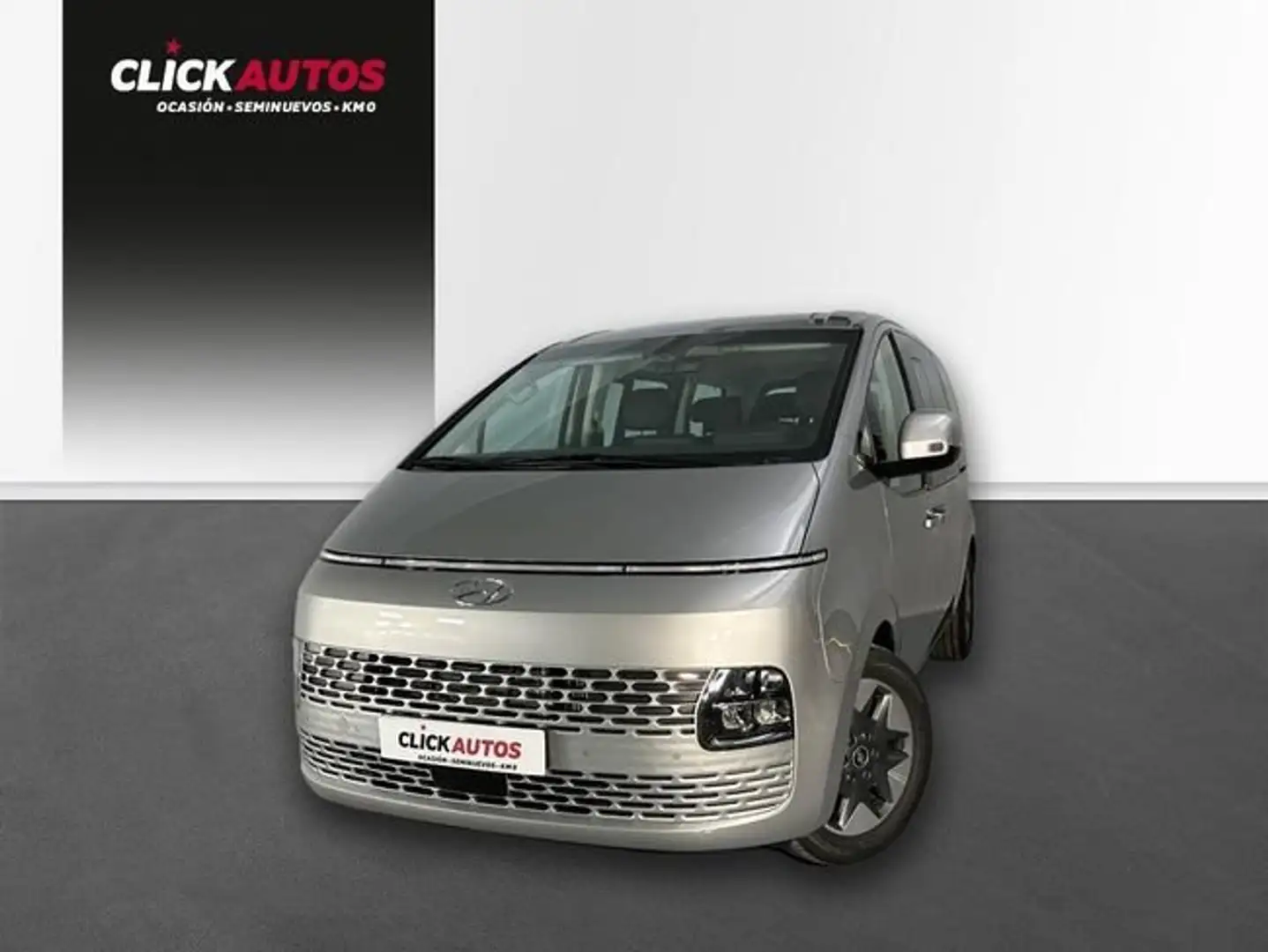 Hyundai STARIA 2.2CRDi 9S Tecno 177 Aut. Plateado - 1