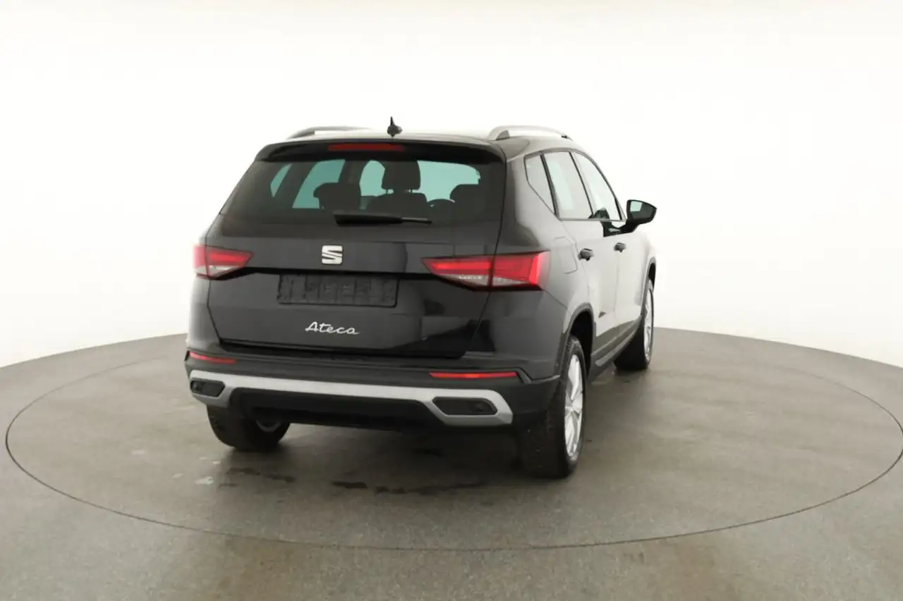 SEAT Ateca 1.5 TSI DSG Style, AHK, Navi, Kamera, el. Klappe 17