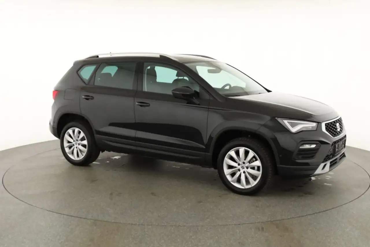 SEAT Ateca 1.5 TSI DSG Style, AHK, Navi, Kamera, el. Klappe 24