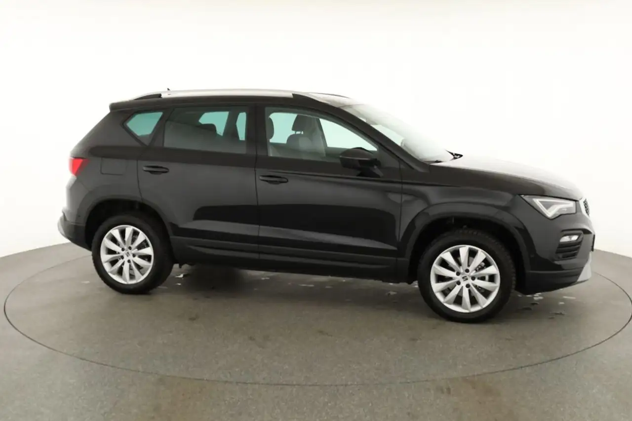 SEAT Ateca 1.5 TSI DSG Style, AHK, Navi, Kamera, el. Klappe 23