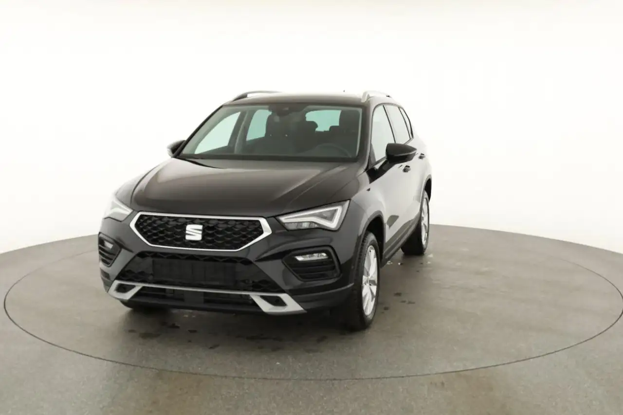 SEAT Ateca 1.5 TSI DSG Style, AHK, Navi, Kamera, el. Klappe 29