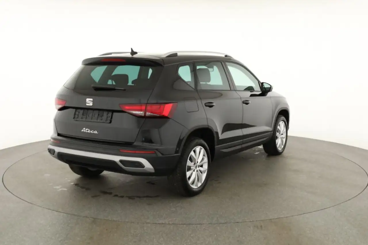 SEAT Ateca 1.5 TSI DSG Style, AHK, Navi, Kamera, el. Klappe 18