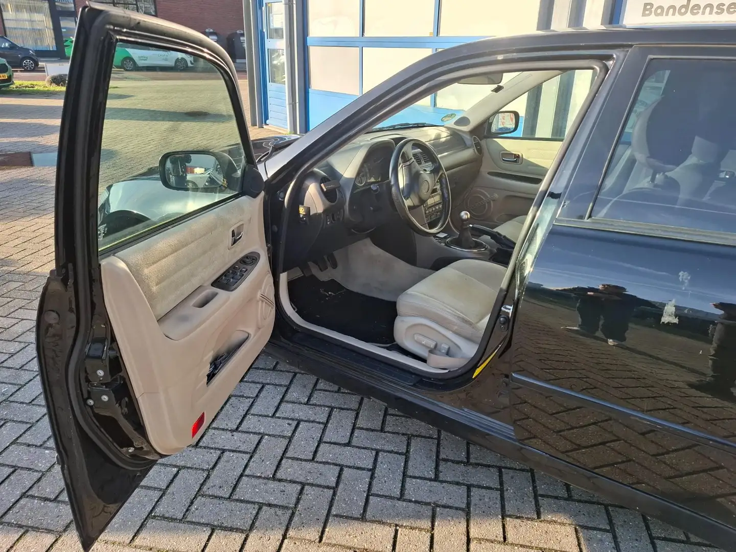 Lexus IS 200 Negro - 2