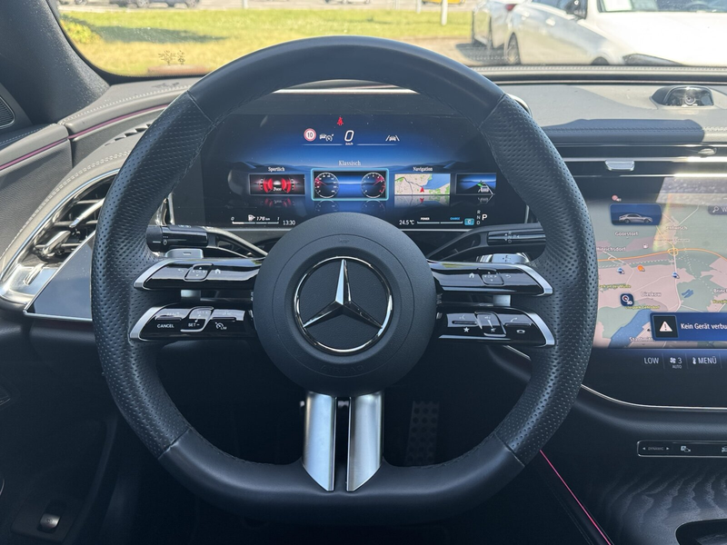 Mercedes-Benz E 450 E 450 d 4M AMG Superscreen Airmatic HinterachsL DigiLight — photo 13