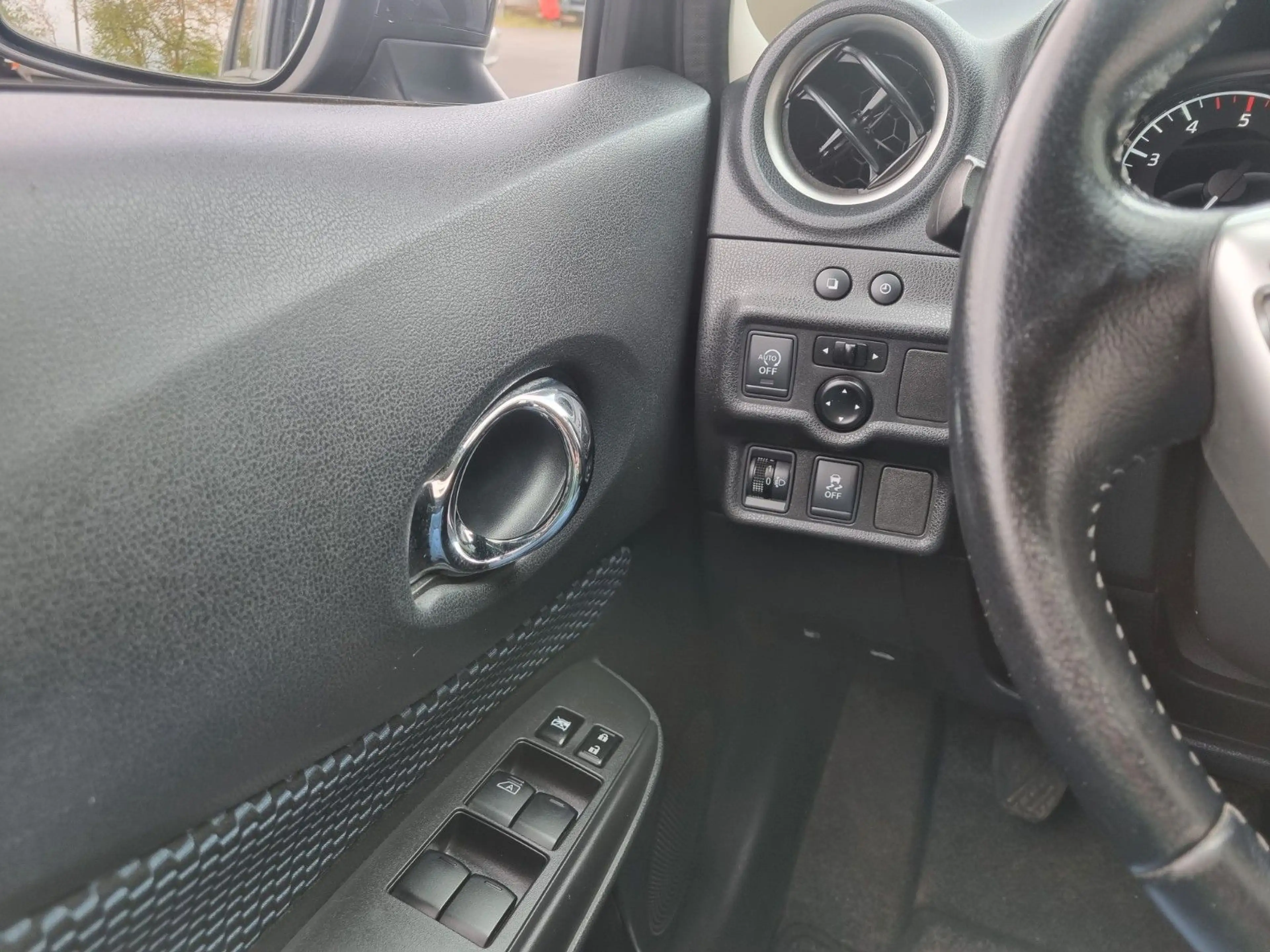 Nissan Note Acenta Euro 6 — photo 15