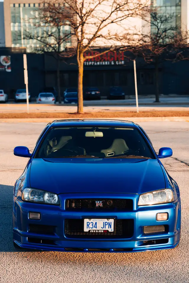 2000 Nissan Skyline