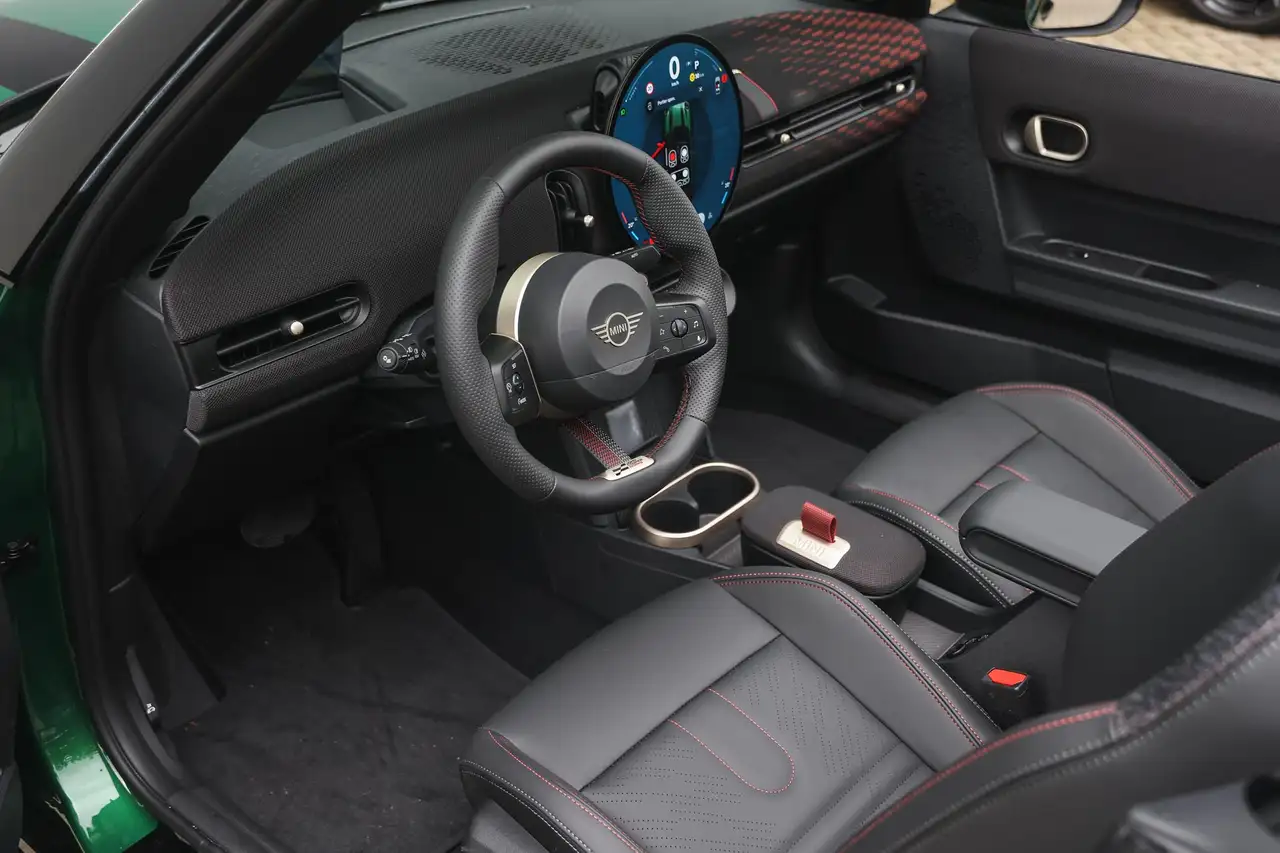MINI Cooper C Cabrio 2026