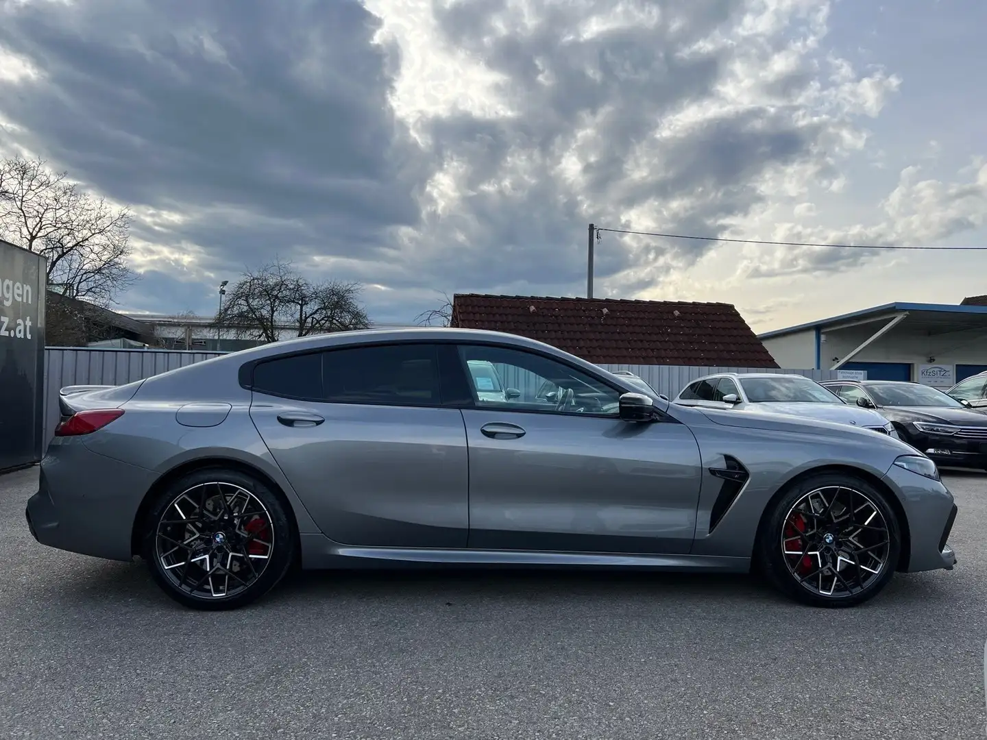 BMW M8 Gran Coupe Aut. xDrive Competiton | NP €252.000 Grau - 2