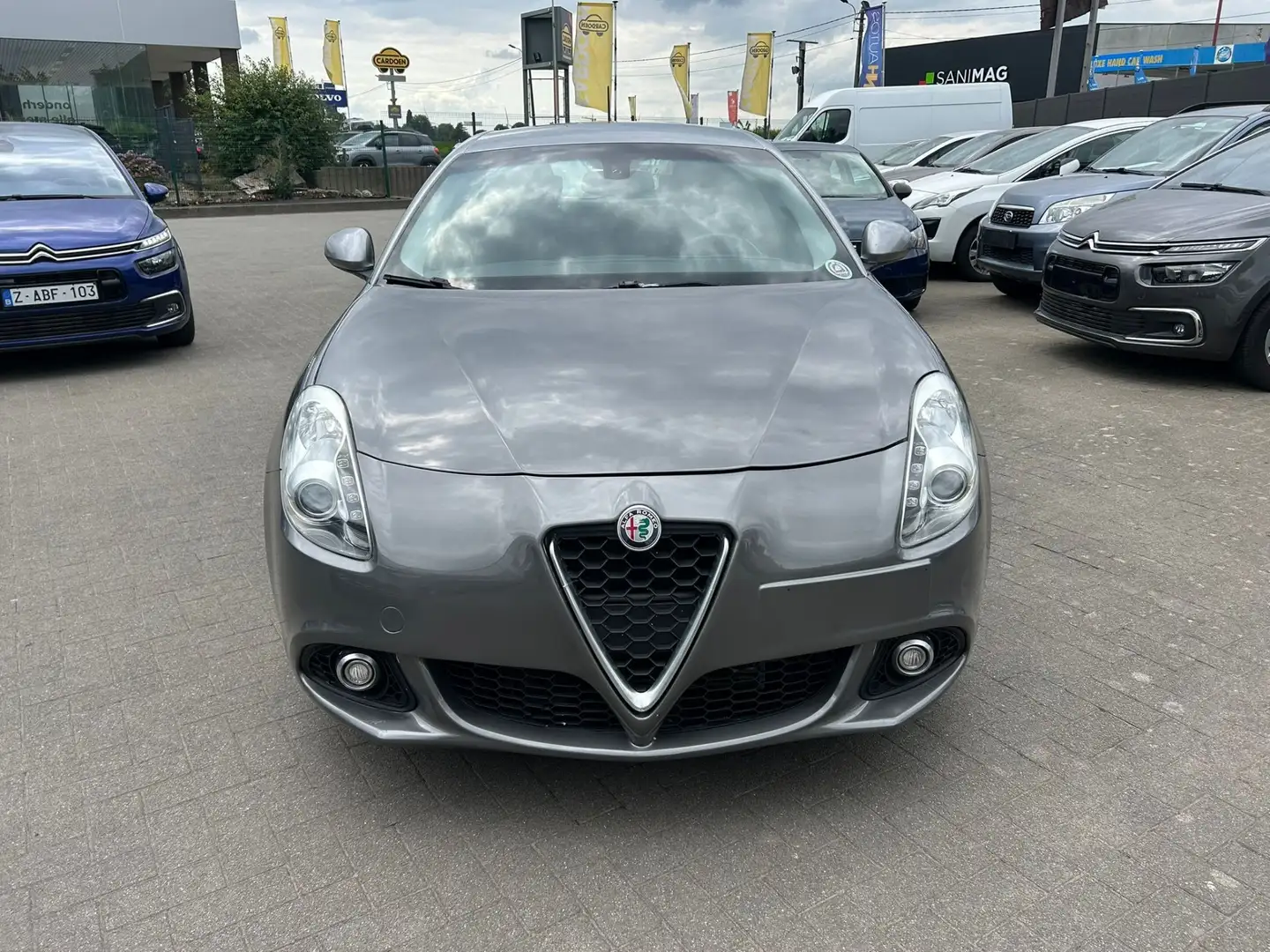 Alfa Romeo Giulietta 1.4 TB Impression Grijs - 2
