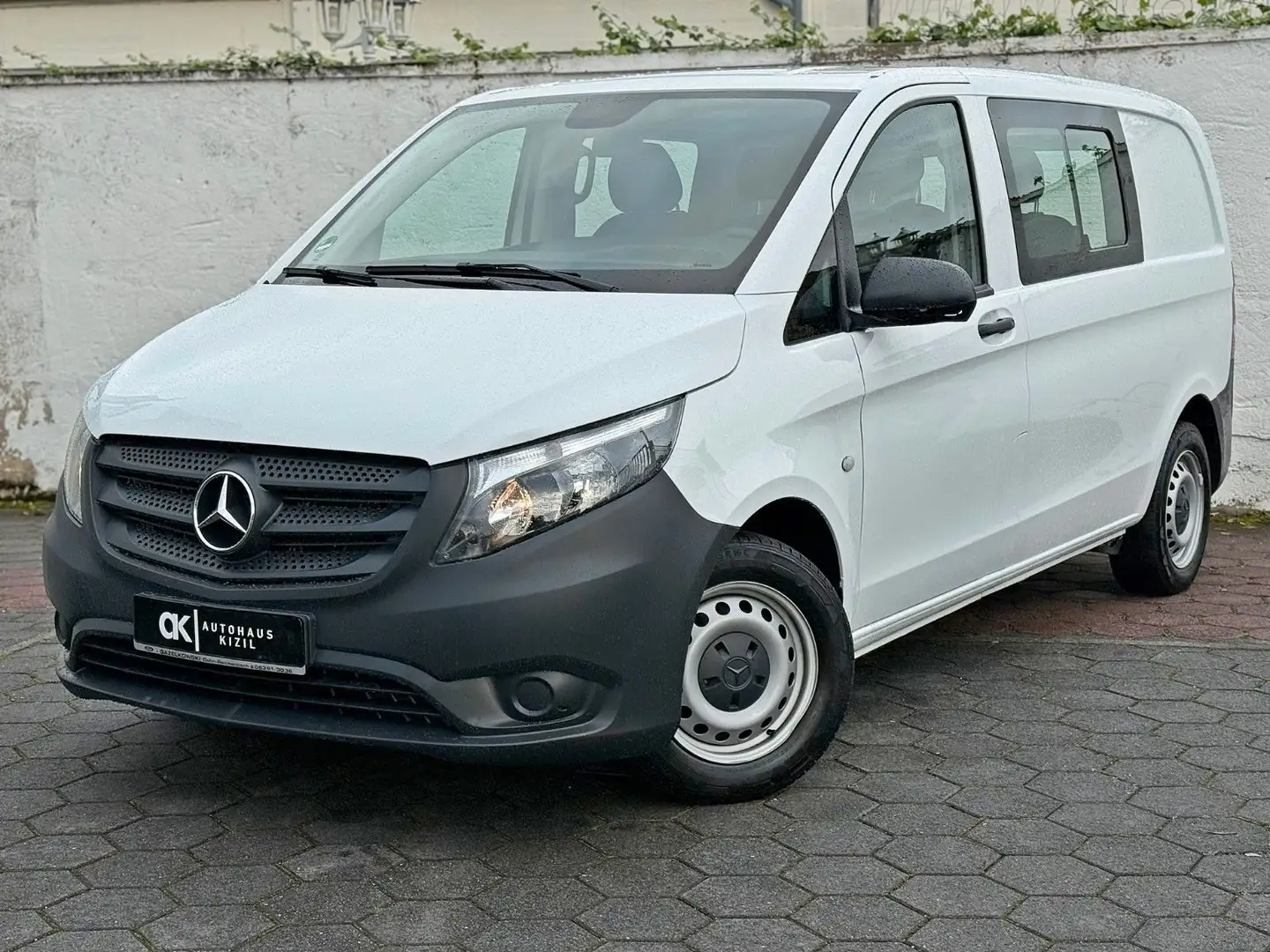 Mercedes-Benz Vito Mixto 110/114/116/119/124 CDI RWD kompakt Weiß - 1