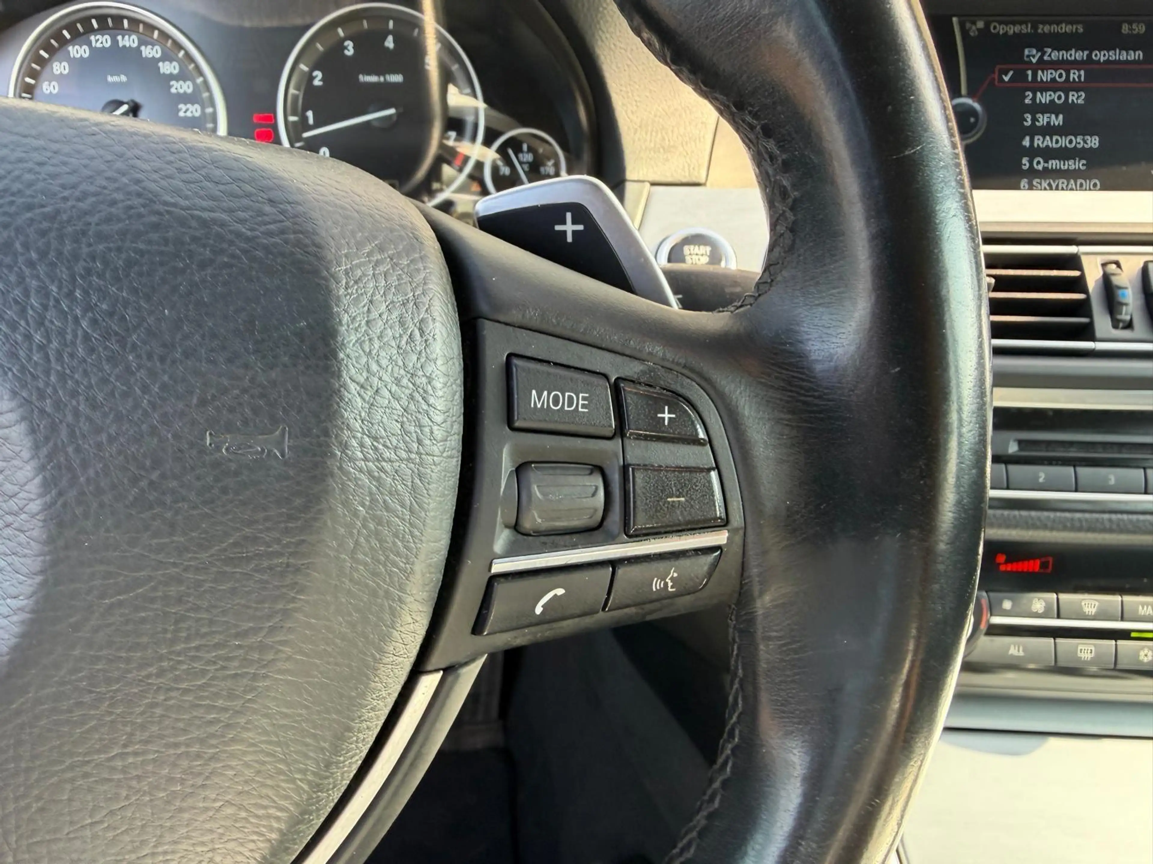 BMW 523 5-serie Touring 523i High Executive/LEER/STOELV/AP — photo 16