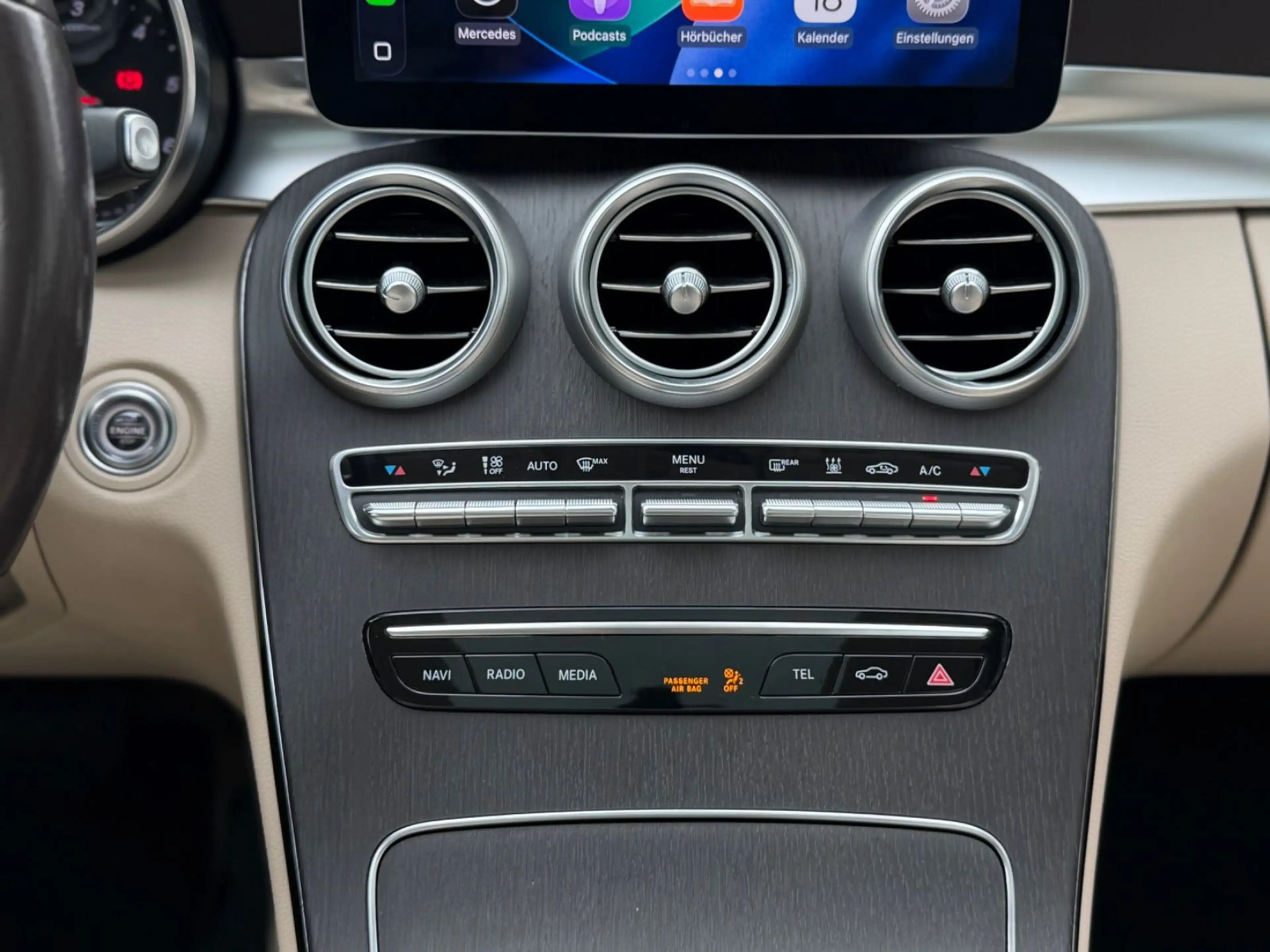 Mercedes-Benz C 220 C T-Modell C 220 d 4Matic*PANO*CARPLAY*AHK — photo 12