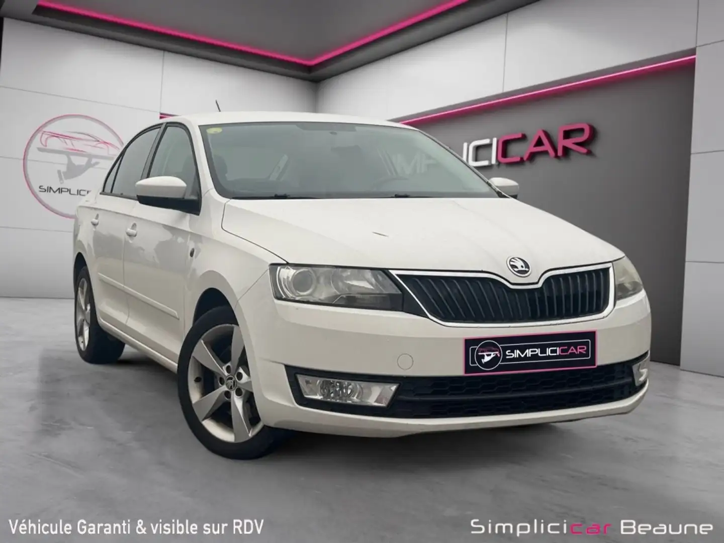 Skoda Rapid/Spaceback 1.6 TDI 90 ch CR FAP Green Tec Elegance Blanc - 1