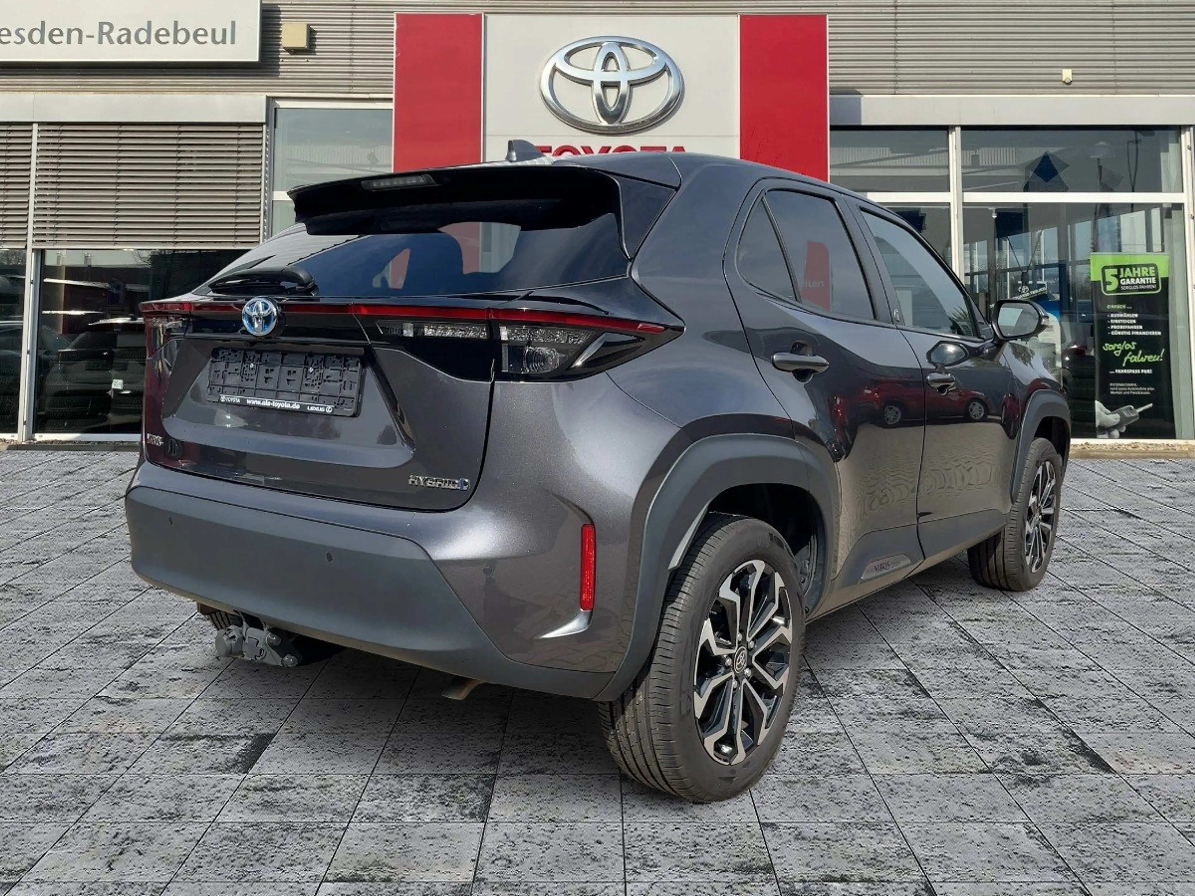 Toyota Yaris Cross 1.5 Hybrid FWD Team D AHK*Navi*ACC — photo 8