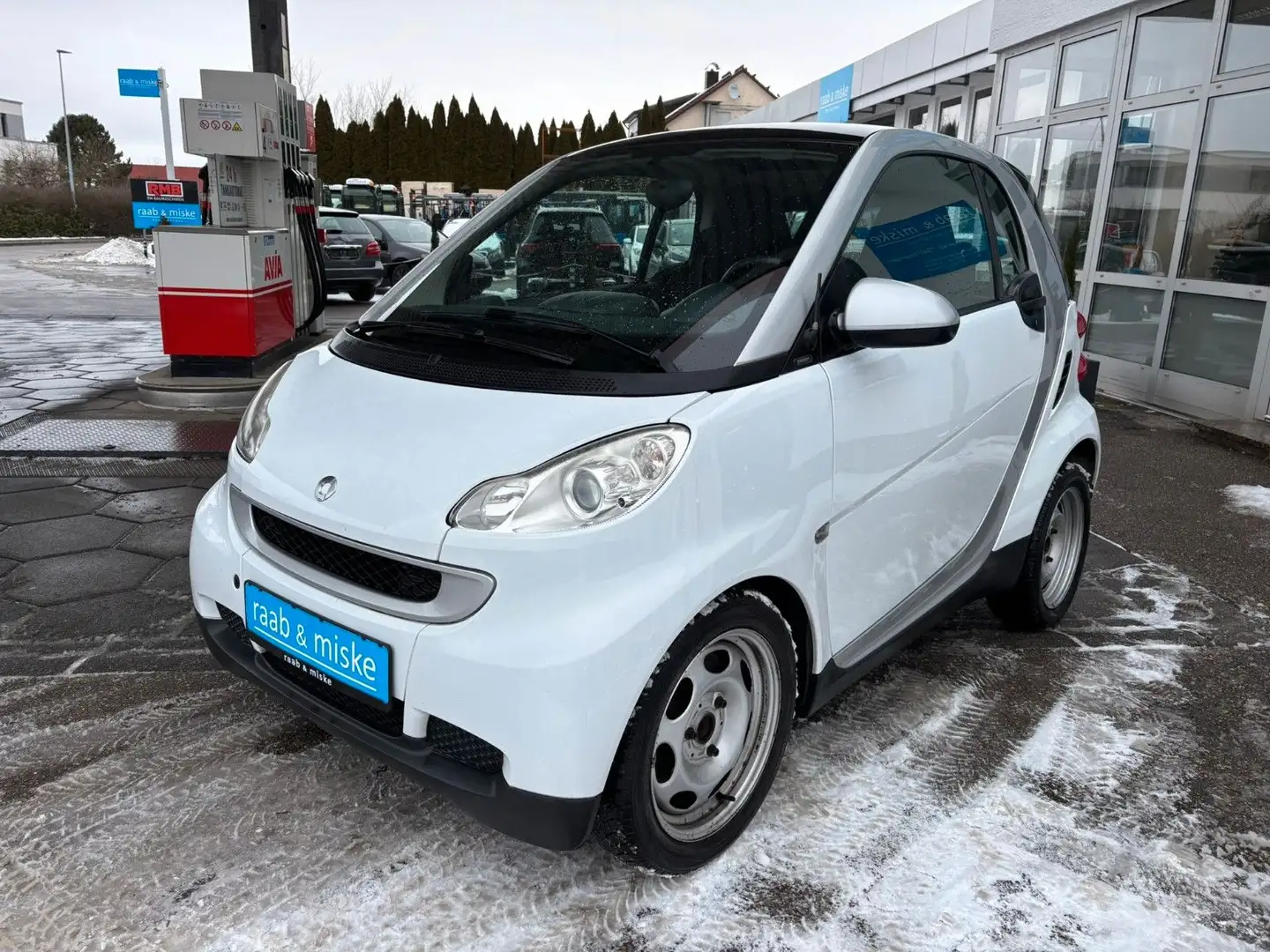 smart forTwo fortwo coupe Weiß - 2