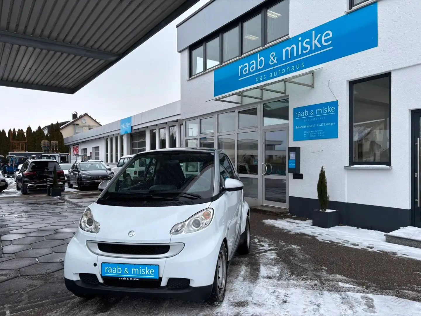 smart forTwo fortwo coupe Weiß - 1