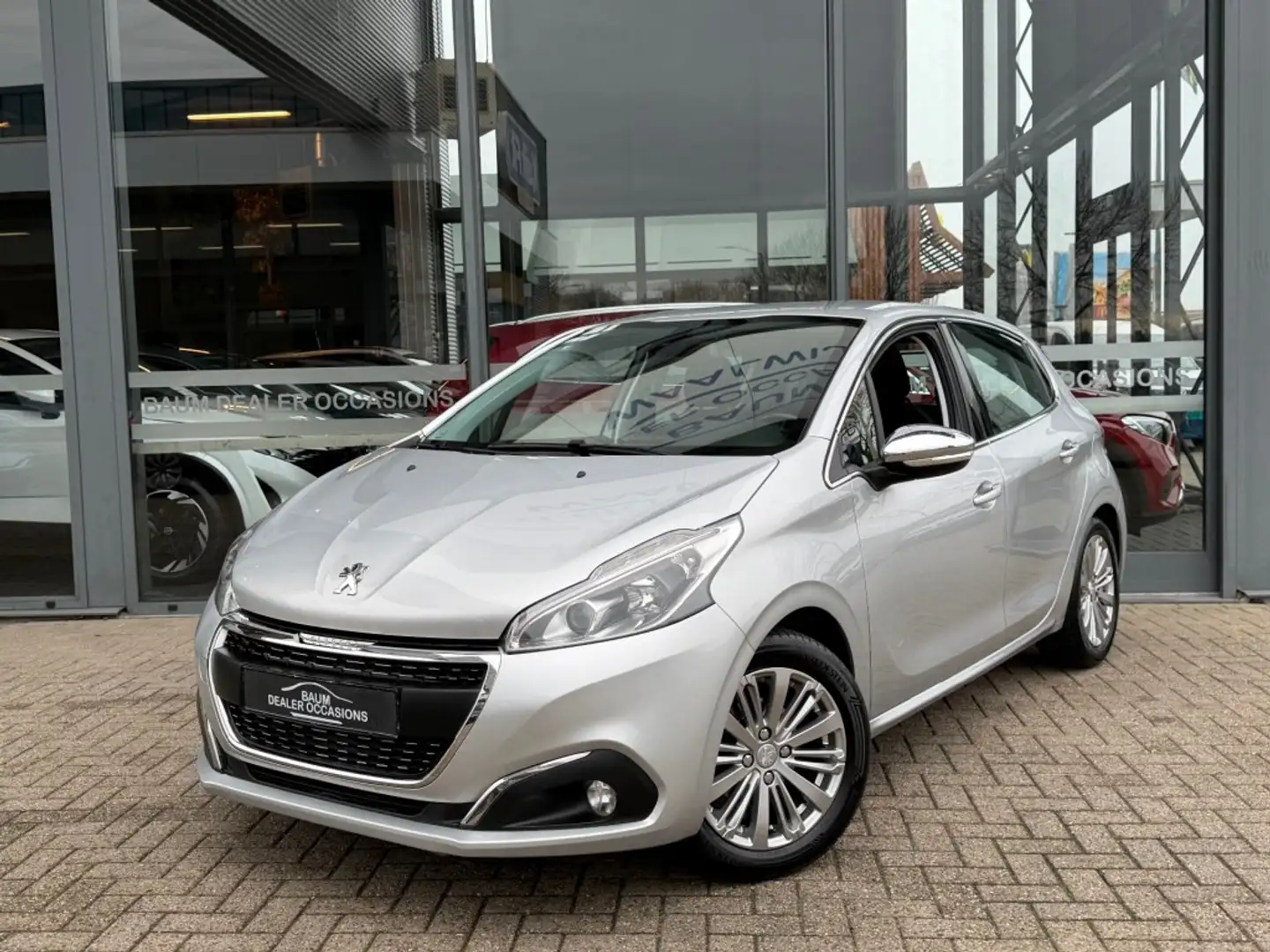 Peugeot 208 1.2 PURET. BL EXECUTIVE NAVI AIRCO/ECC PDC Gris - 1