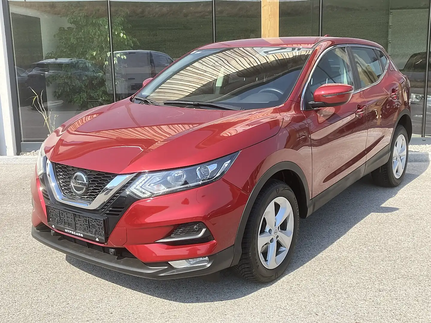 Nissan Qashqai 1.3 DIG-T Shiro (EURO 6d) Rot - 1