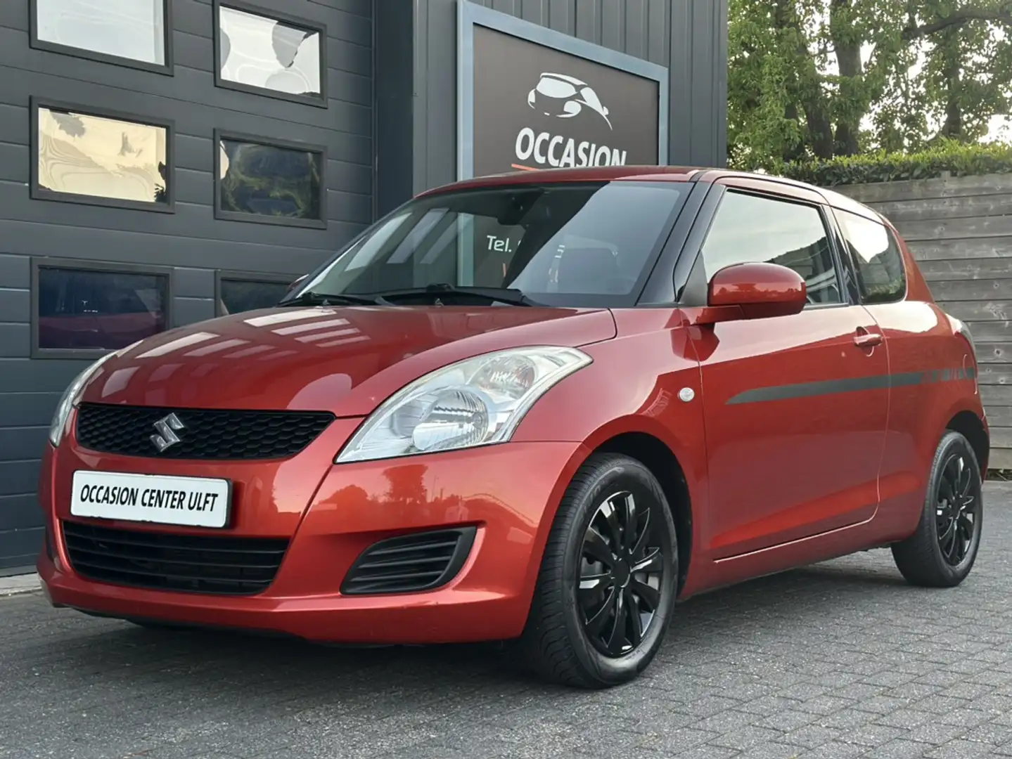 Suzuki Swift EDITION / AIRCO / EL PAKKET / NAVIGATIE ... - 1