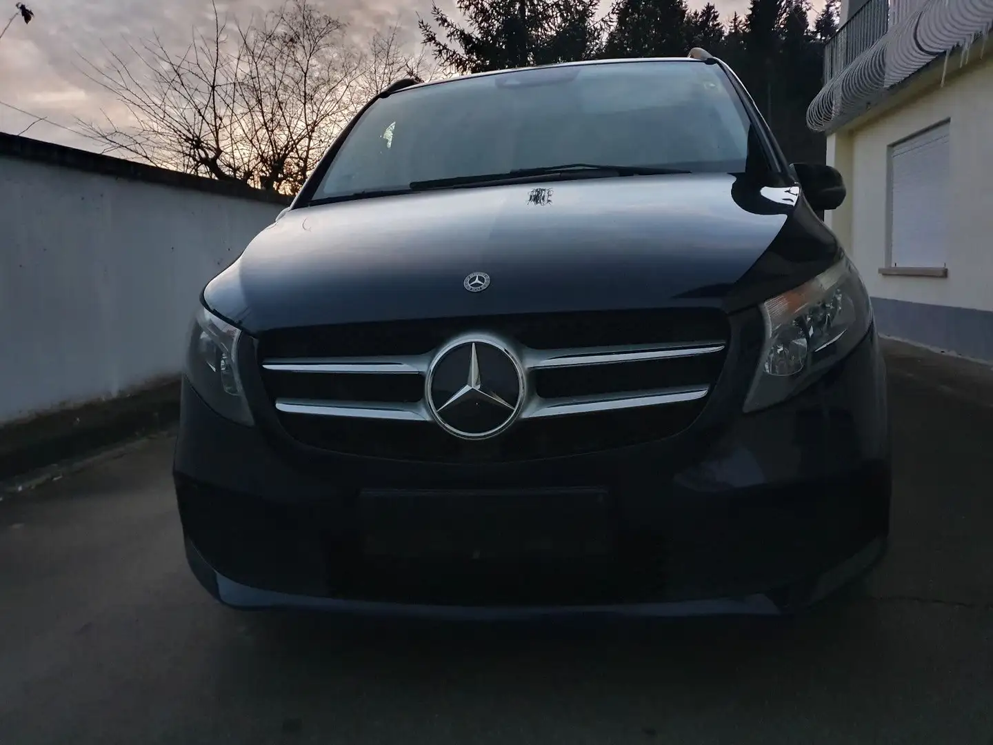 Mercedes-Benz V 220 d Aut. EDITION kompakt Albastru - 2