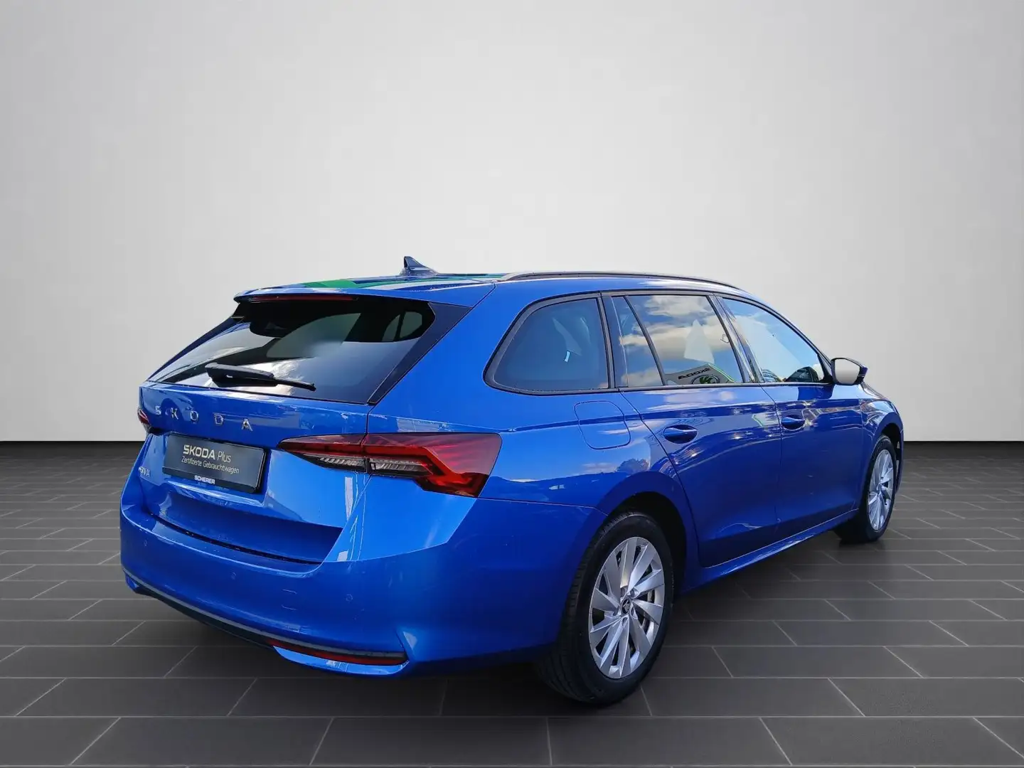 Skoda Octavia Combi Selection 2.0 TDI DSG Navi SHZ PDC Azul - 2