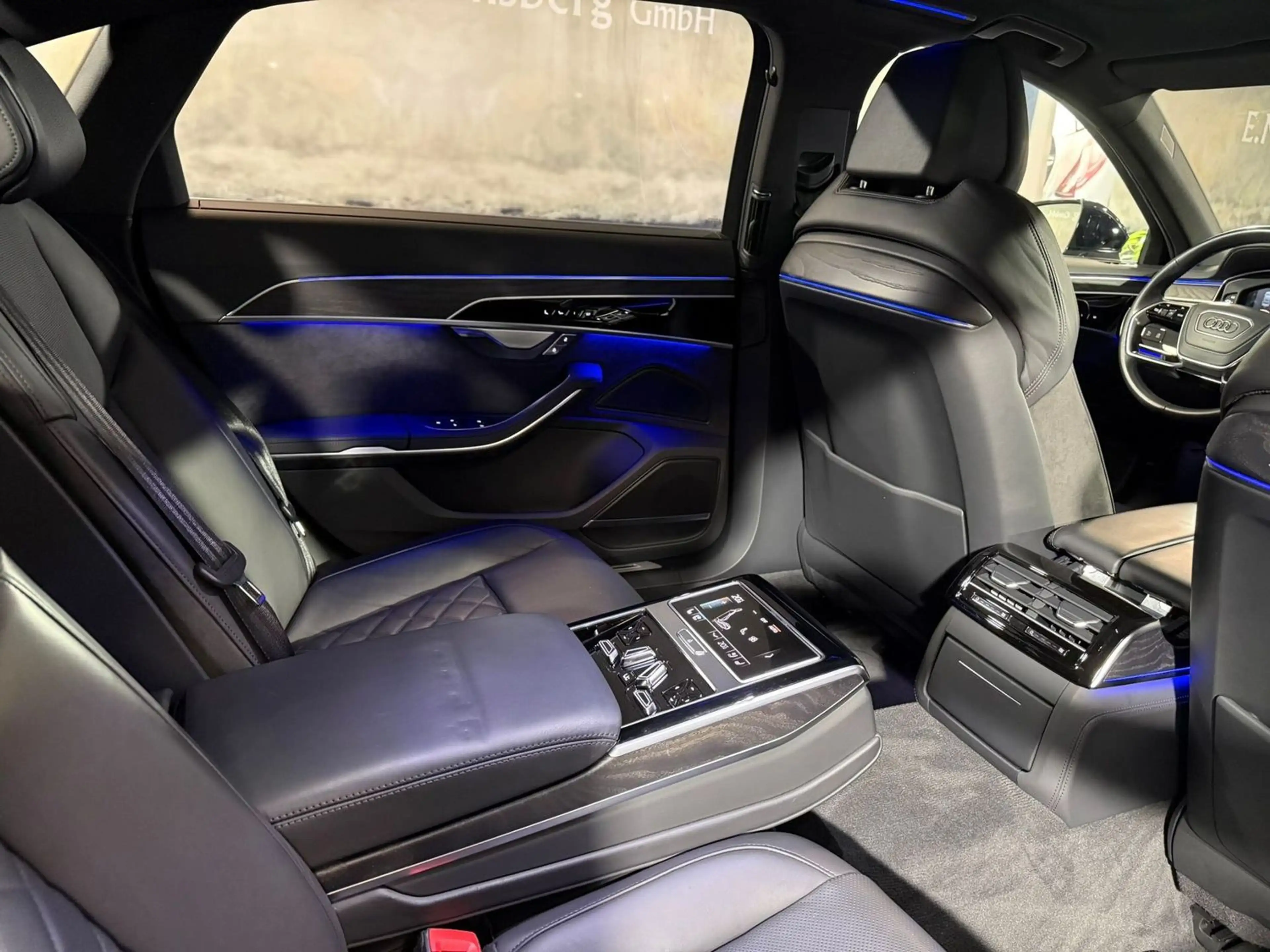 Audi A8 60 TFSI e L quattro Head-Up Matrix ACC Leder Navi — photo 12