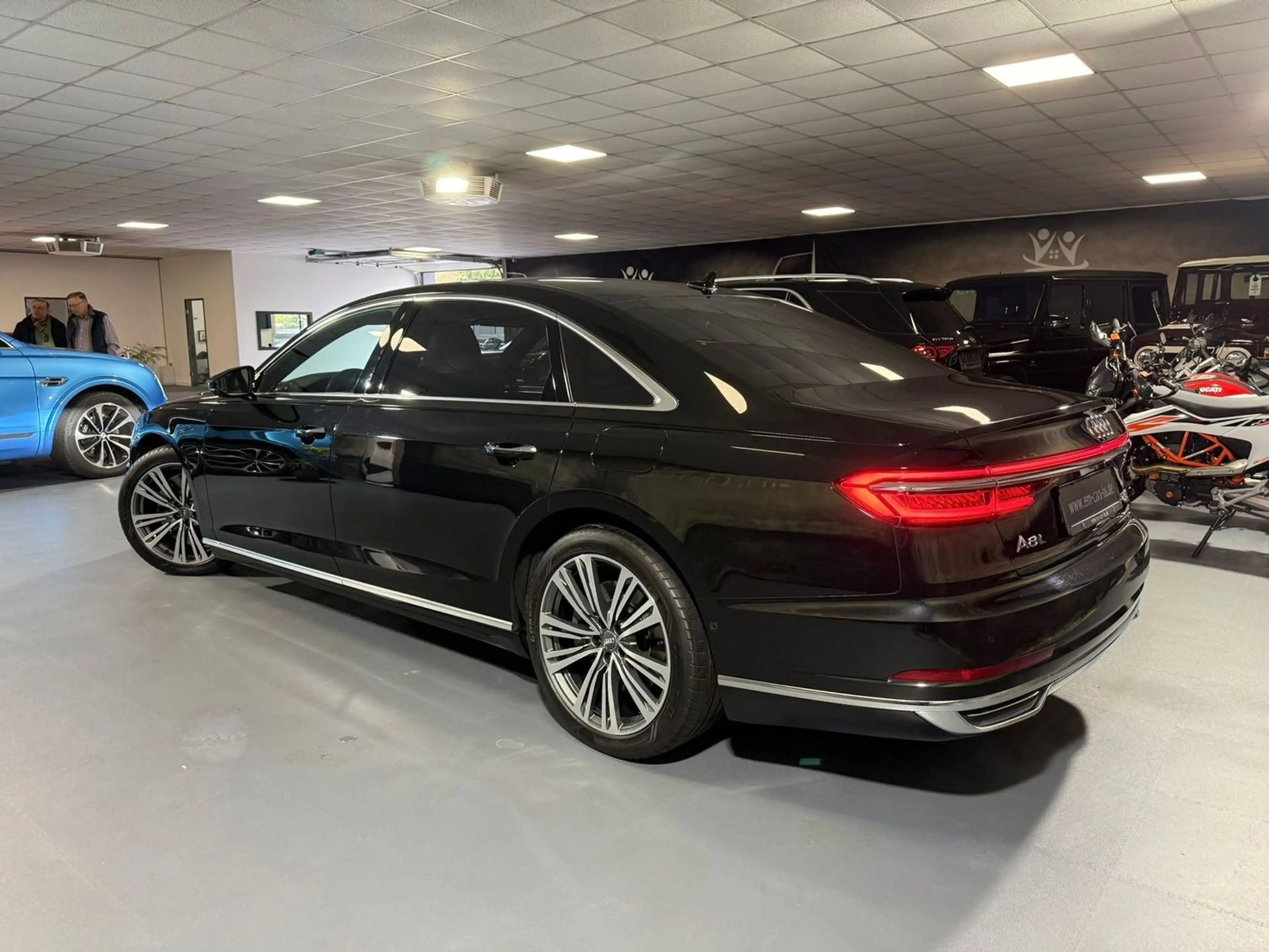 Audi A8 60 TFSI e L quattro Head-Up Matrix ACC Leder Navi — photo 5