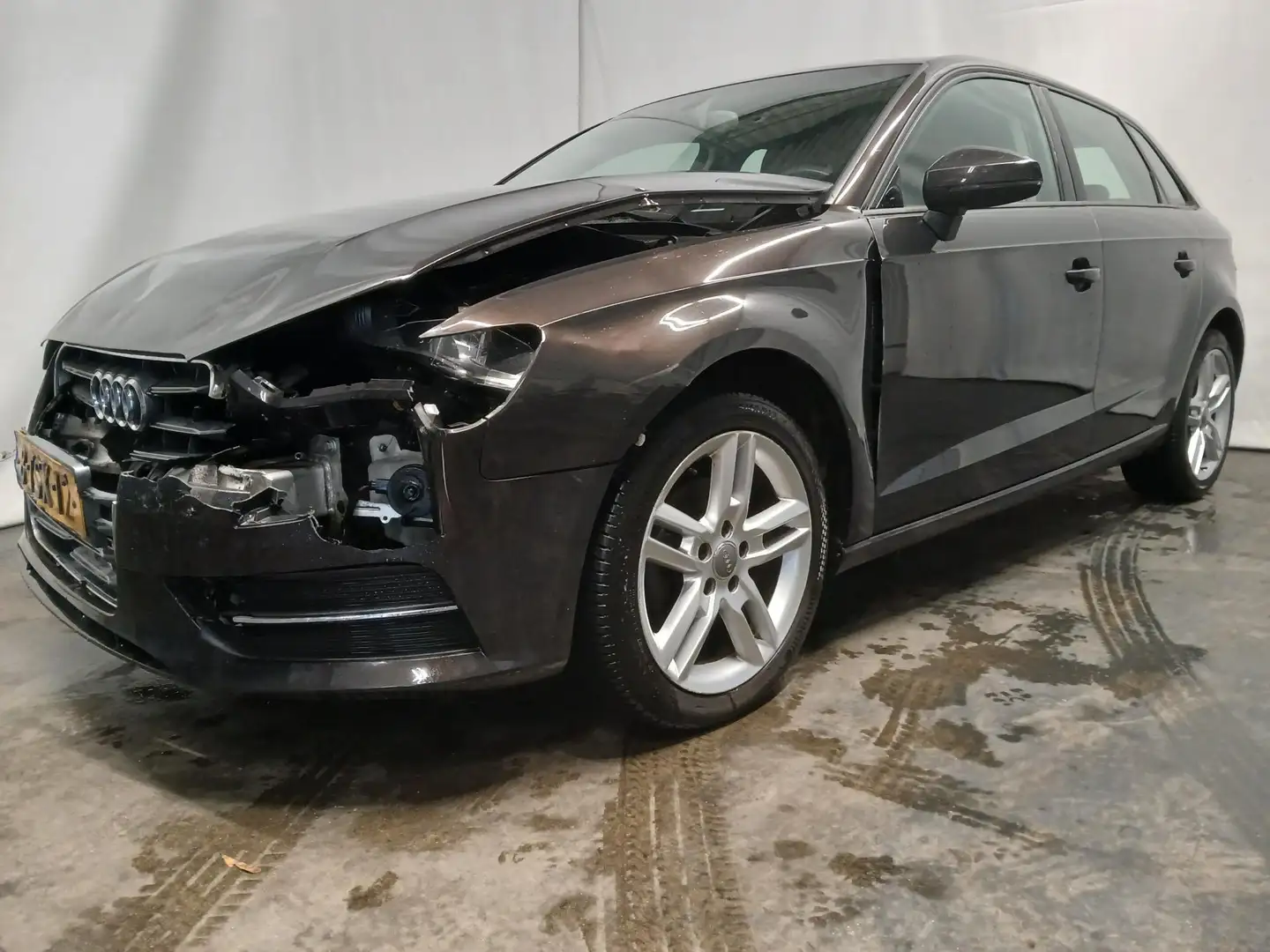 Audi A3 Sportback 1.2 TFSI Attraction Pro Line - Navi - LM Bruin - 2