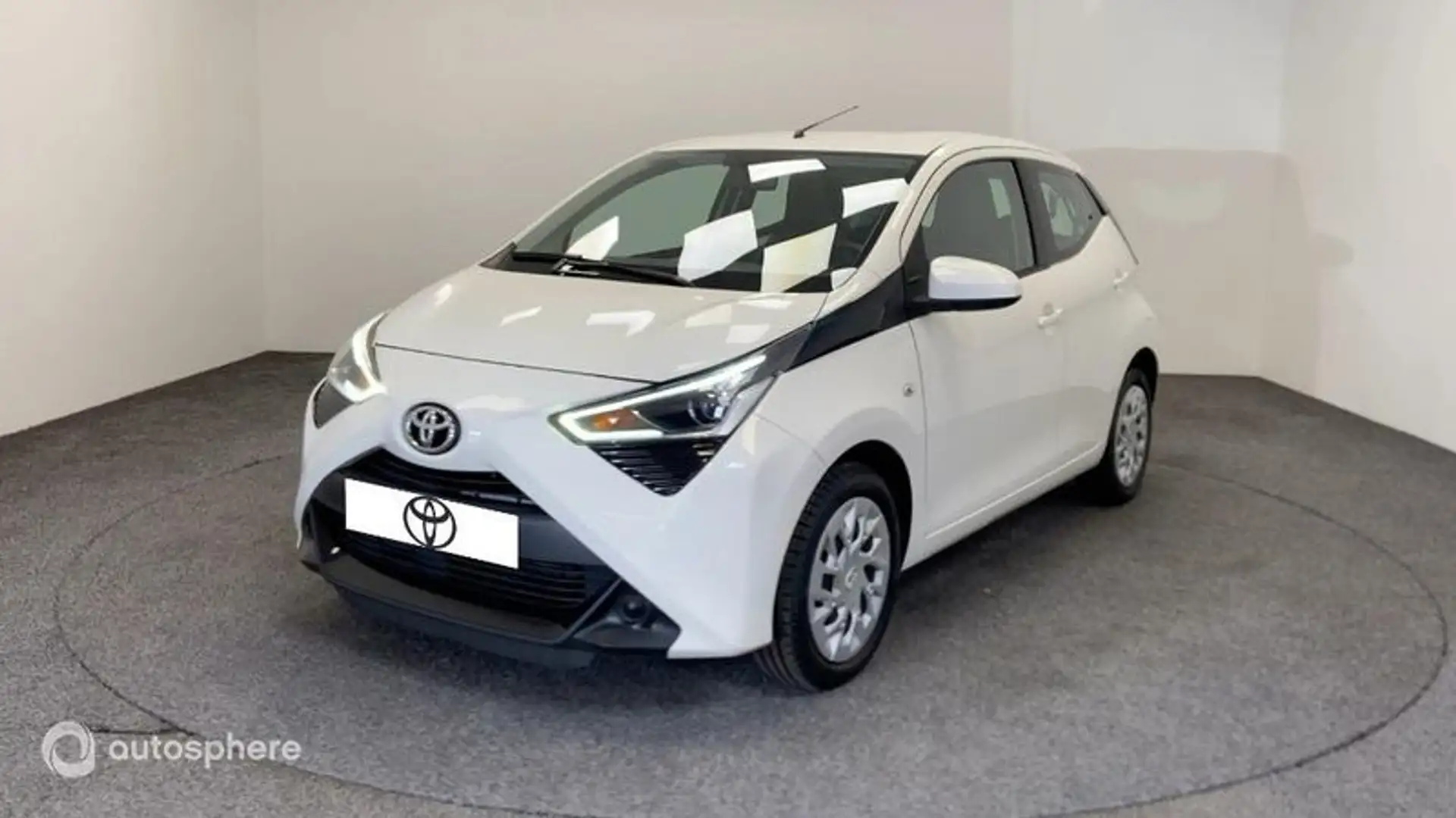 Toyota Aygo 1.0 VVT-i 72ch x-play 5p MY20 - 1