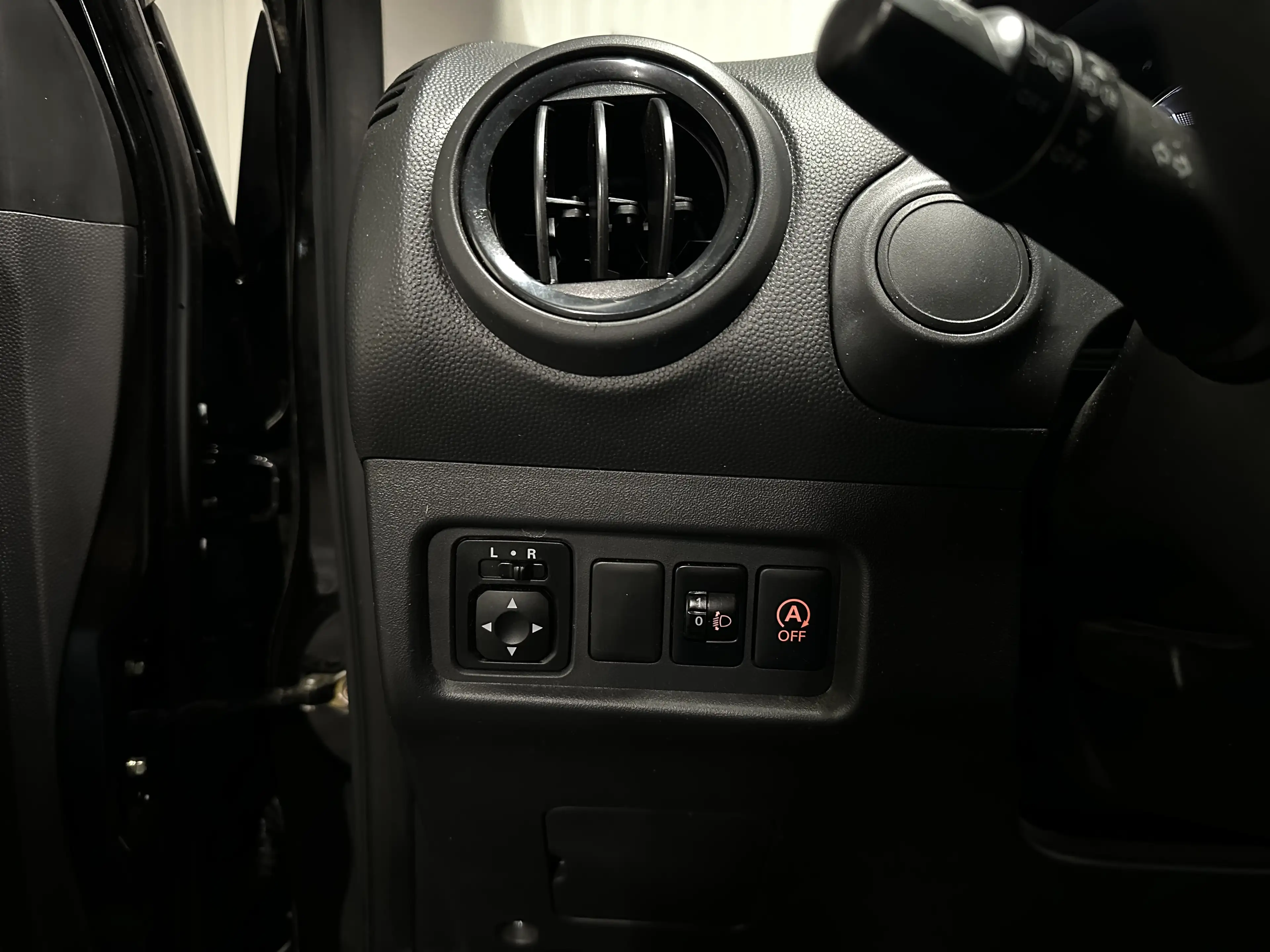 Mitsubishi Space Star 1.0 | Cool+ 5-Drs | Airco — photo 16