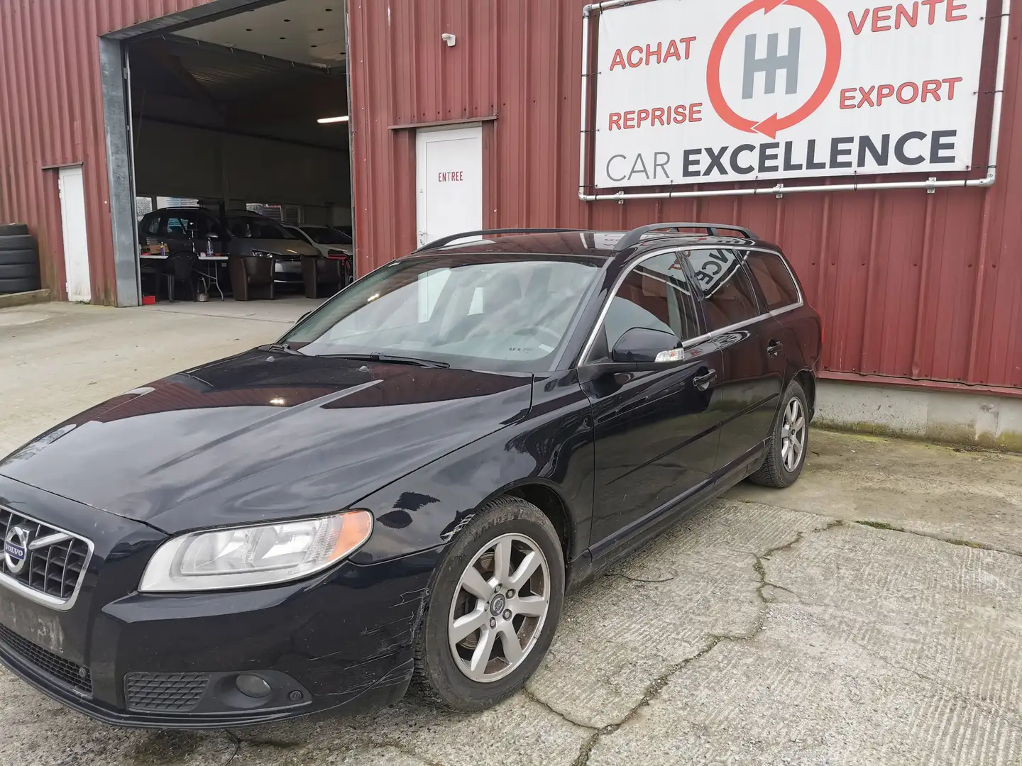 Volvo V70 1.6 D DRIVe Summum Negro - 1