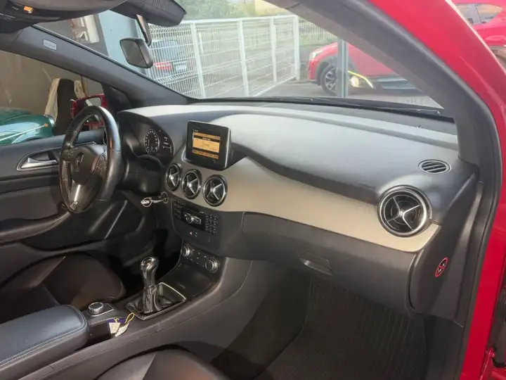Mercedes-Benz Clase B 2012, foto 18