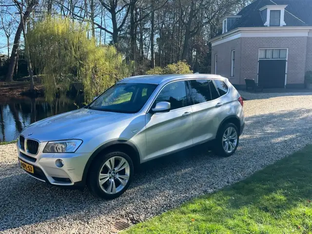 BMW X3 2.0i X DRIVE HIGH EXE Automaat 4x4 NL-auto FULL OP