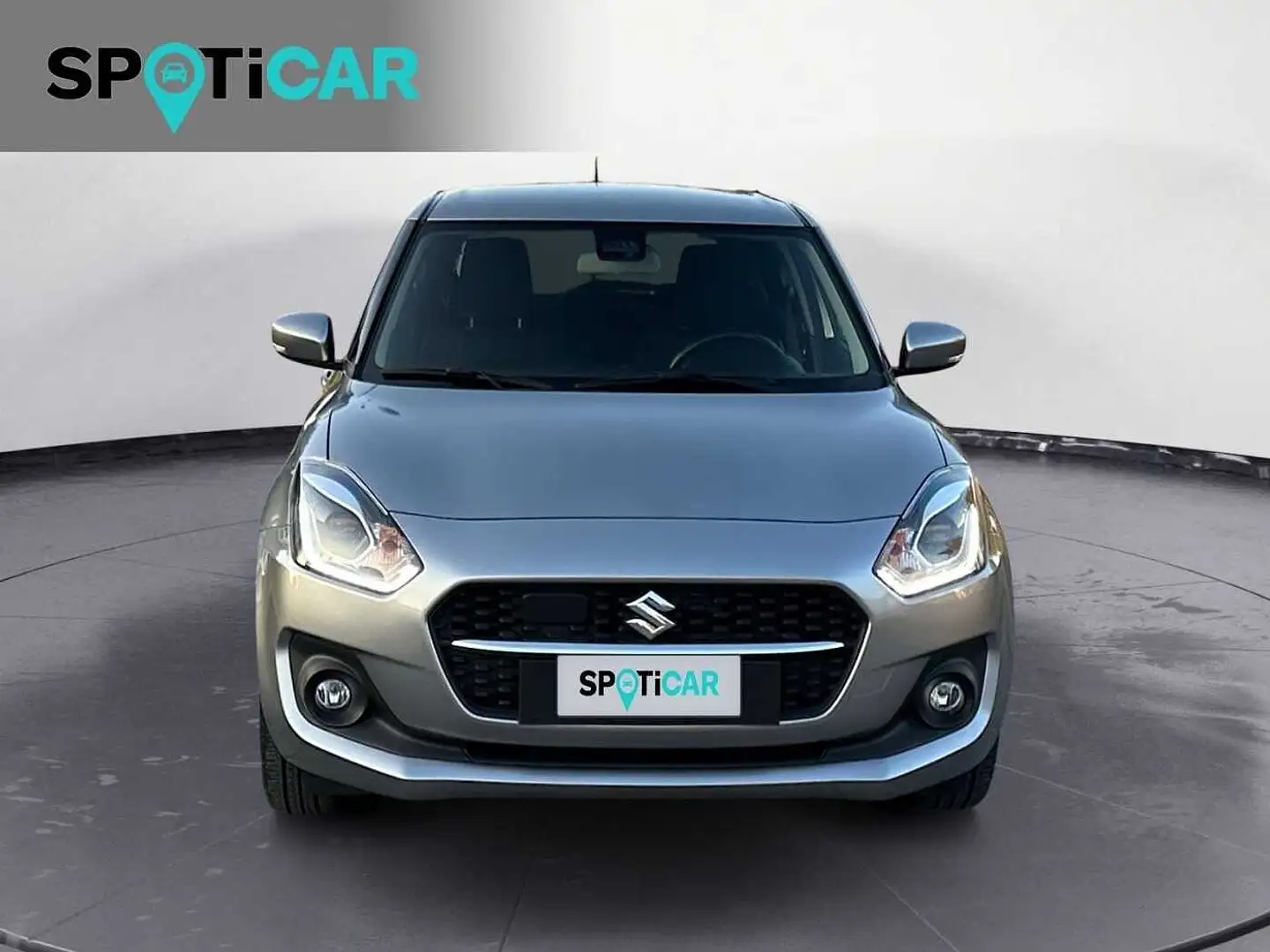 Suzuki Swift 1.2 Hybrid 4WD AllGrip Top Grijs - 2