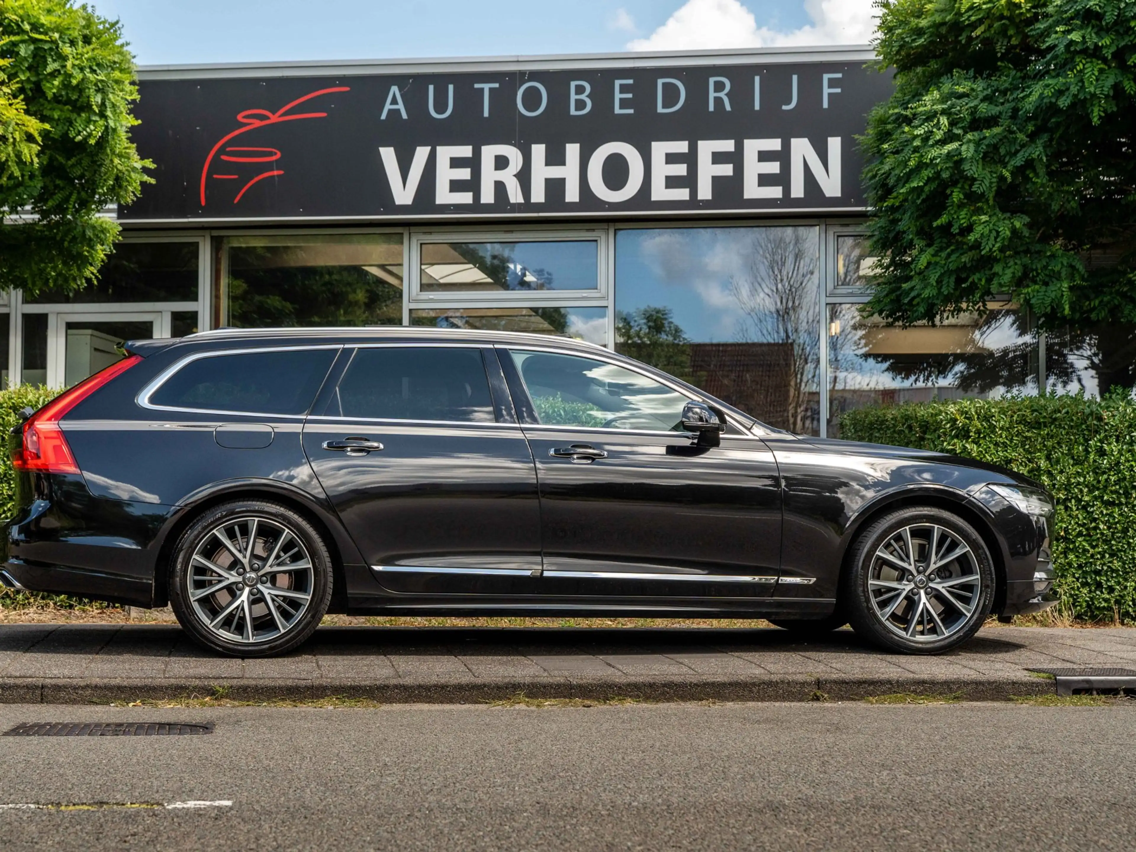 Volvo V90 2.0 T4 Inscription - MASSAGE - FULL OPTION - PANOR — photo 6